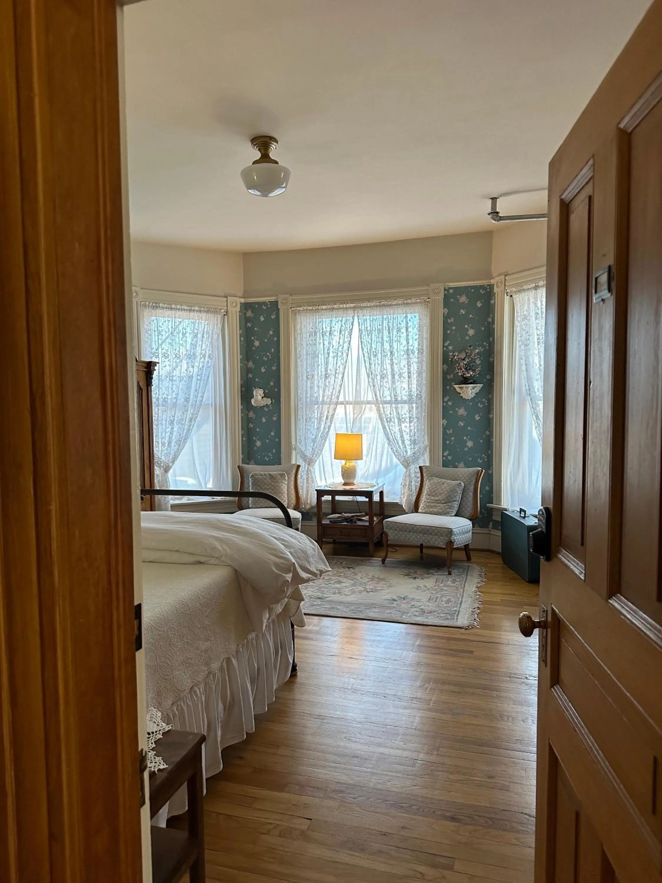Bedroom, Bed in Gable House Bed and Breakfast Inn