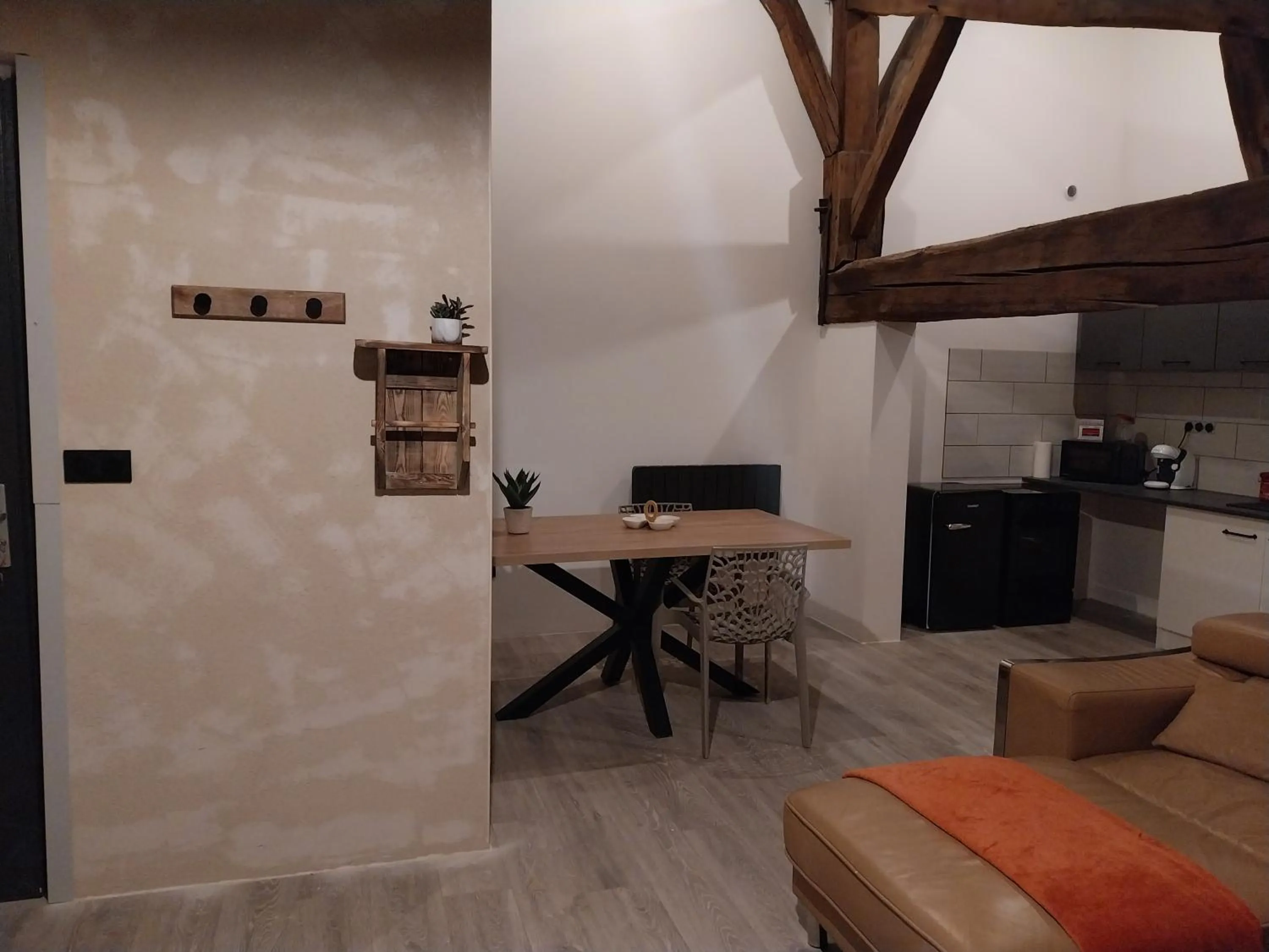 Kitchen or kitchenette in LA GRANGE DES FRANGINES