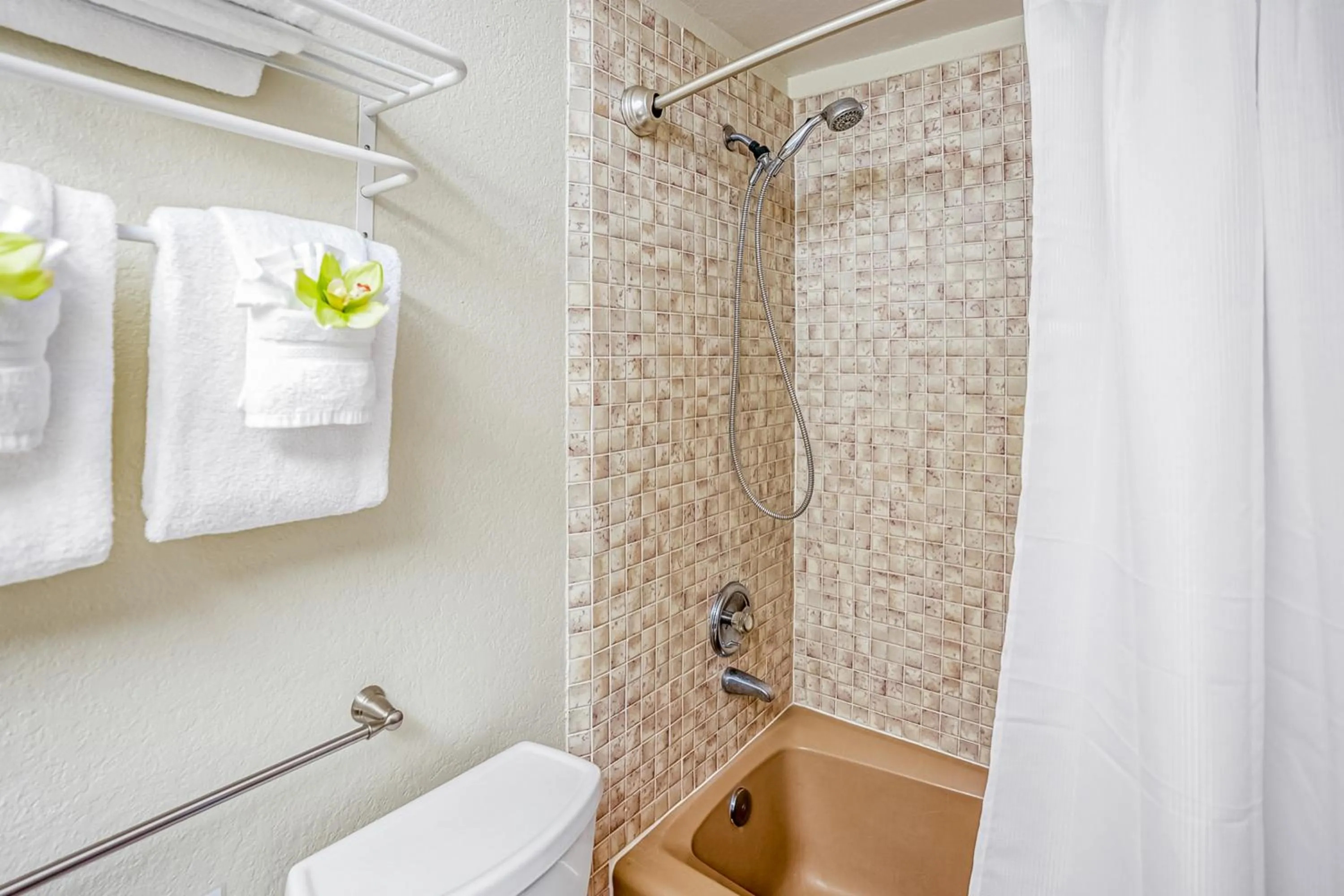 Waikomo Stream Villas 132