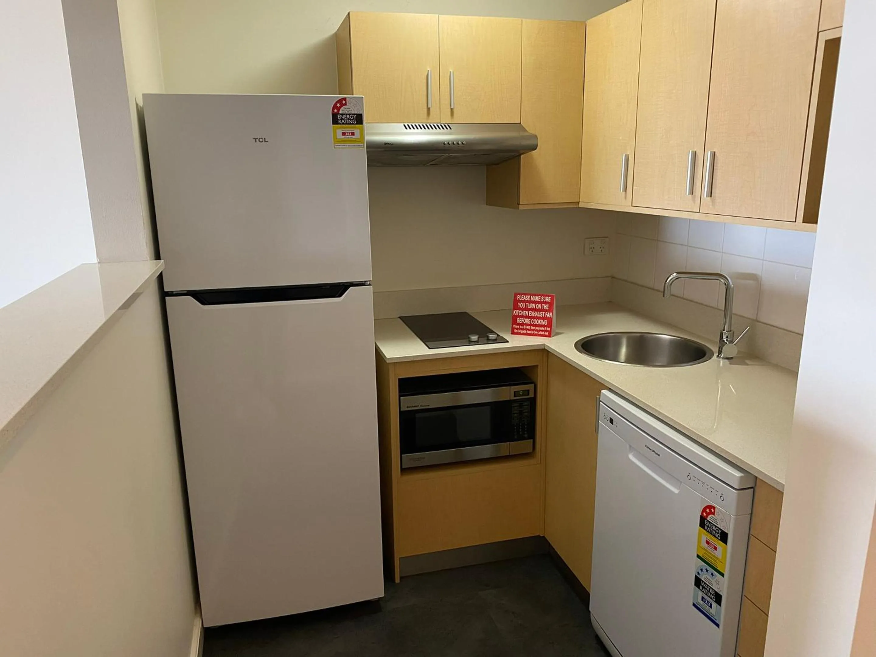 Kitchen or kitchenette in Darwin Esplanade Central Official