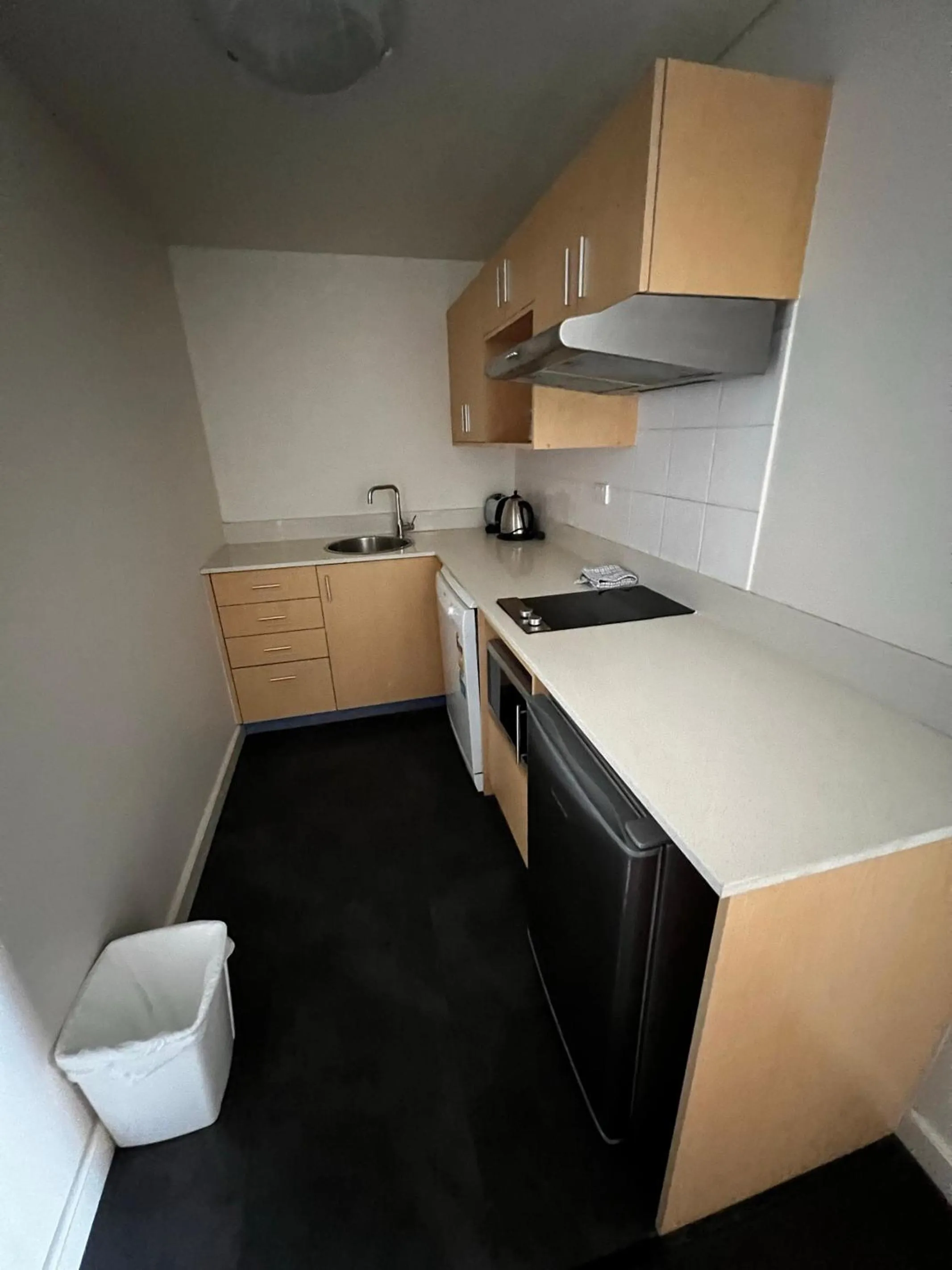 Kitchen or kitchenette in Darwin Esplanade Central Official