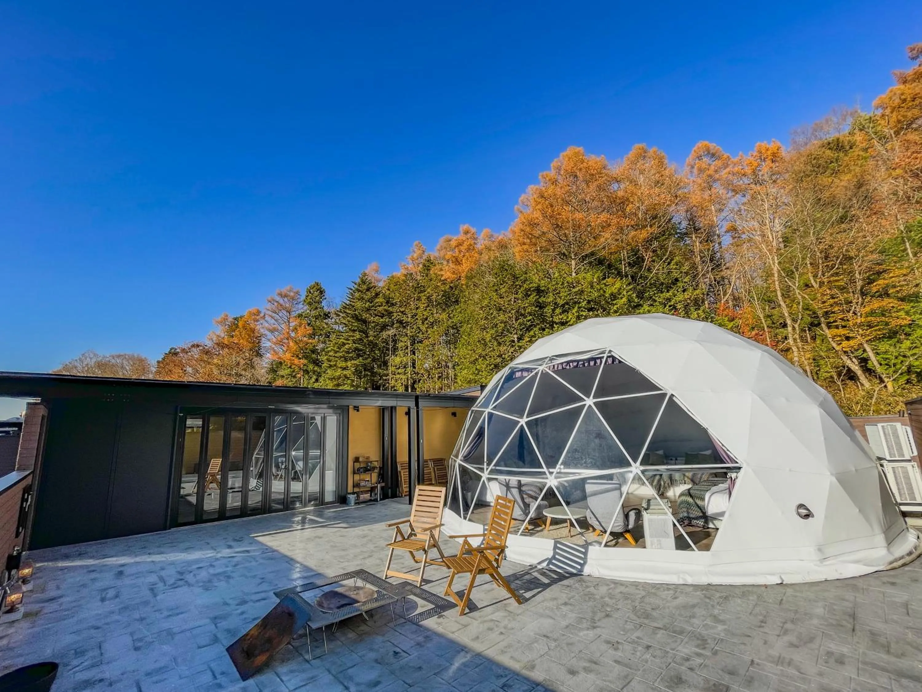 Property building in VISION GLAMPING Resort & Spa 山中湖