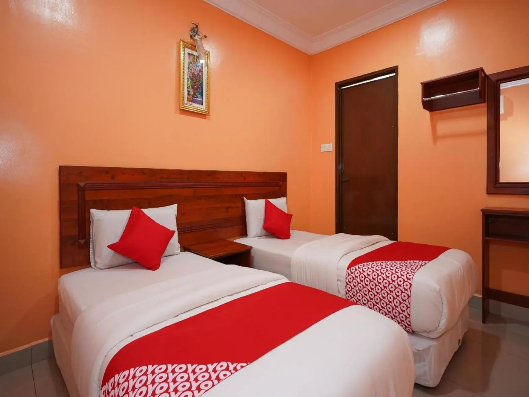 Bed in Bercam Times Inn Hotel Bed in Bercam Times Inn Hotel