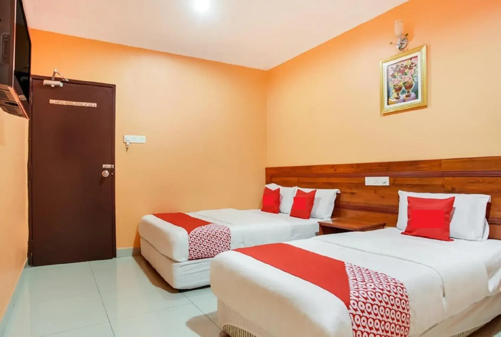 Bed in Bercam Times Inn Hotel Bed in Bercam Times Inn Hotel