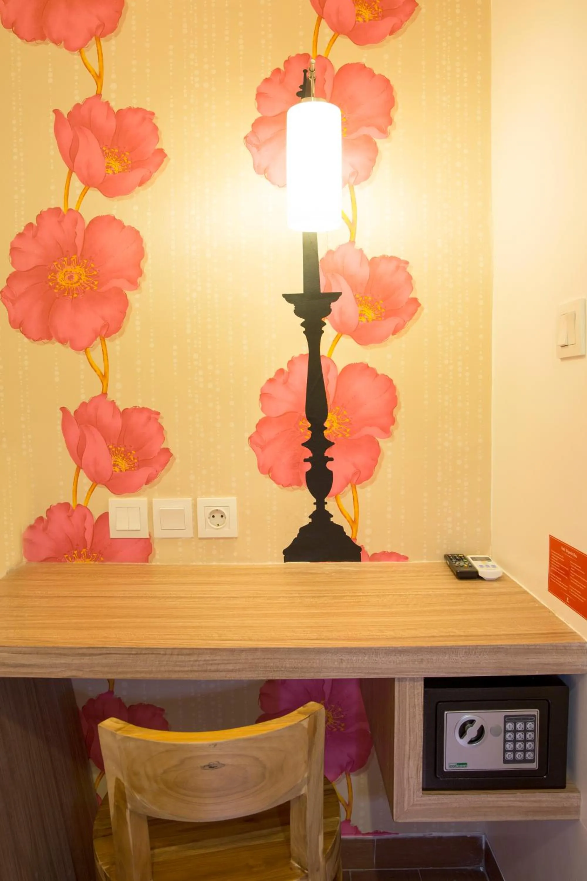 Area and facilities in DeMira Hotel