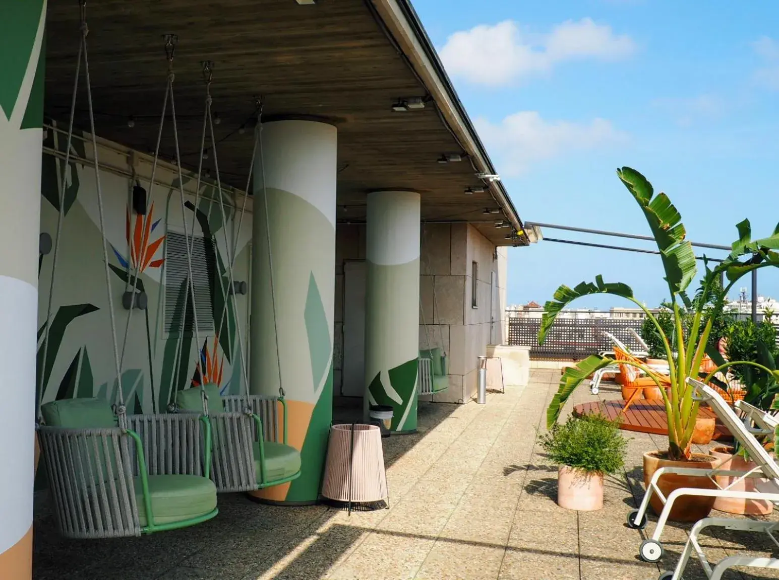 Property building in Citadines Ramblas Barcelona Property building in Citadines Ramblas Barcelona