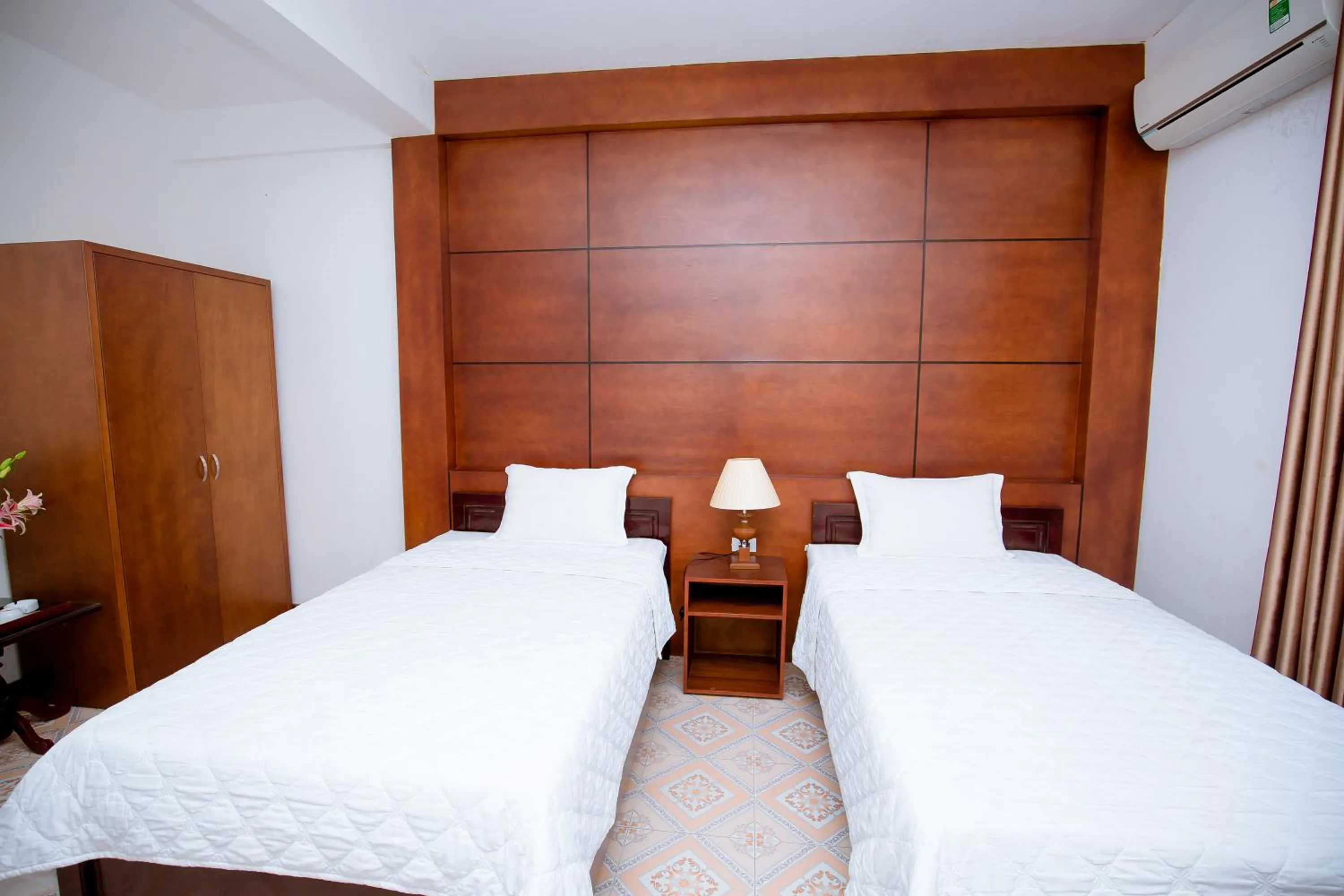 Bed in Viet Huong Hotel