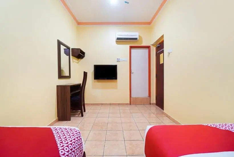 Bed in Hill Times Inn Hotel Bed in Hill Times Inn Hotel