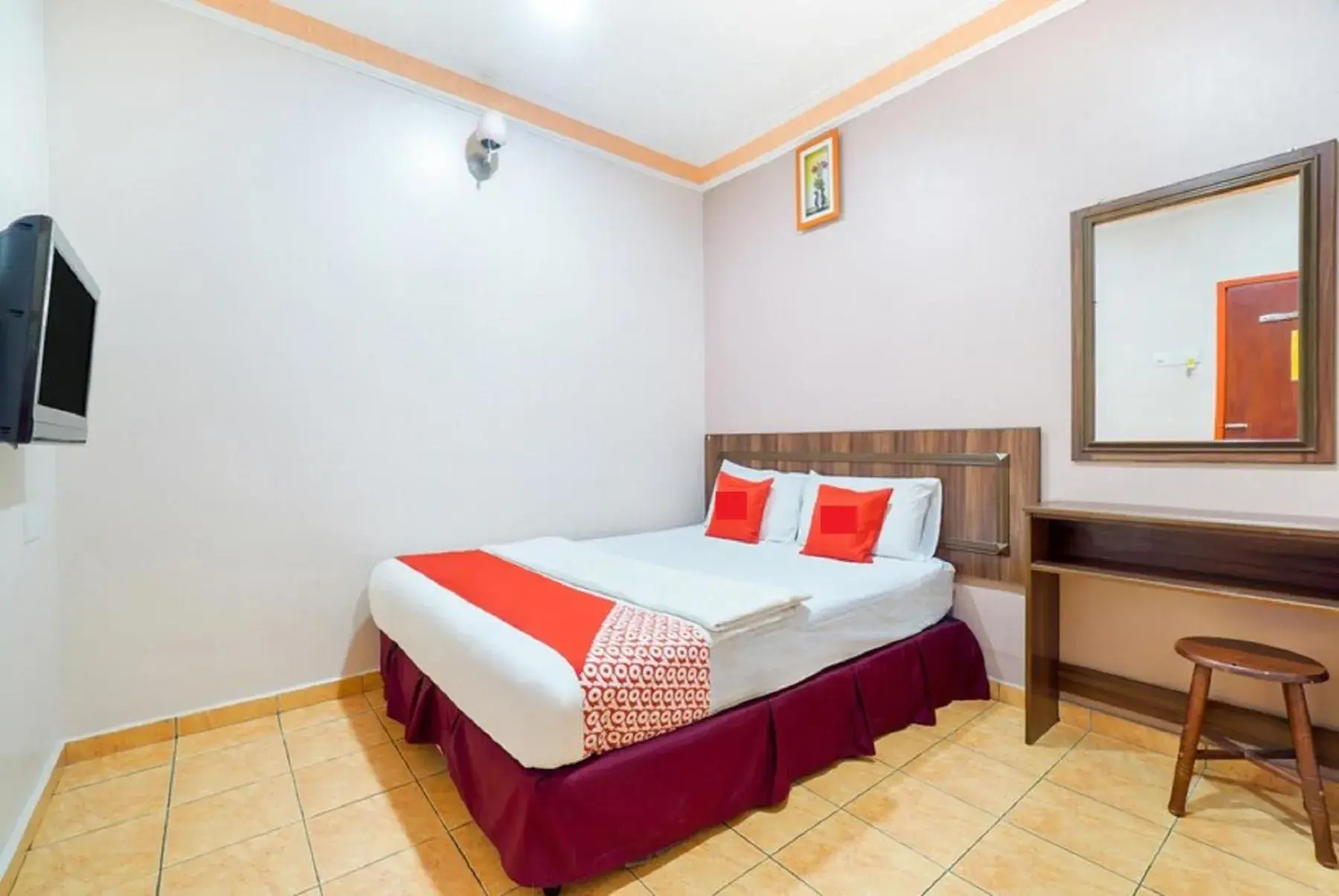 Bed in Hill Times Inn Hotel Bed in Hill Times Inn Hotel