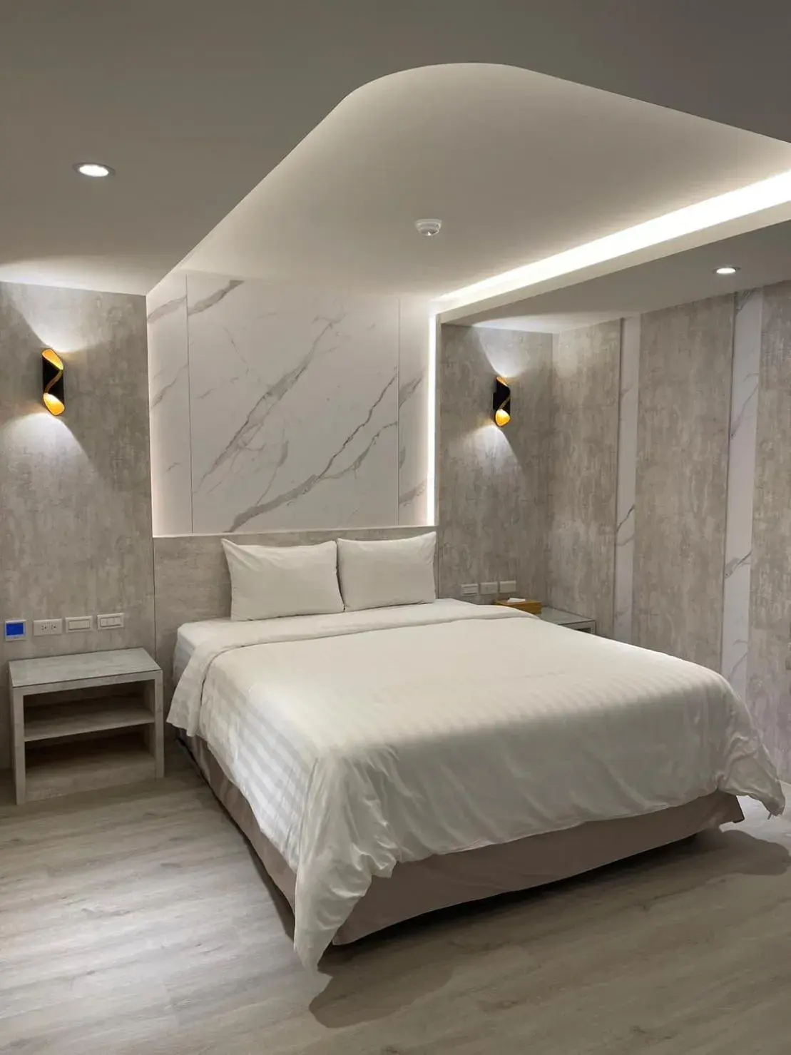 Photo of the whole room, Bed in Benz Hotel Photo of the whole room, Bed in Benz Hotel