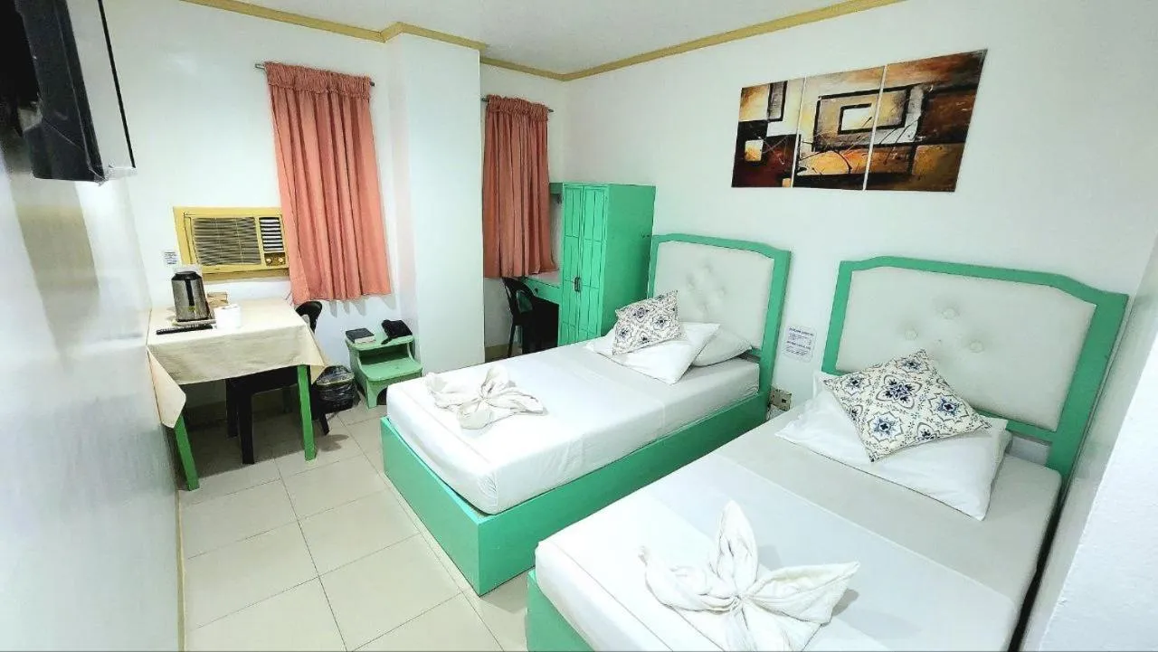 Bed in Demiren Hotel