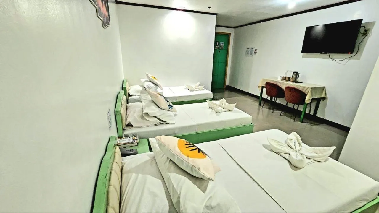 Bed in Demiren Hotel