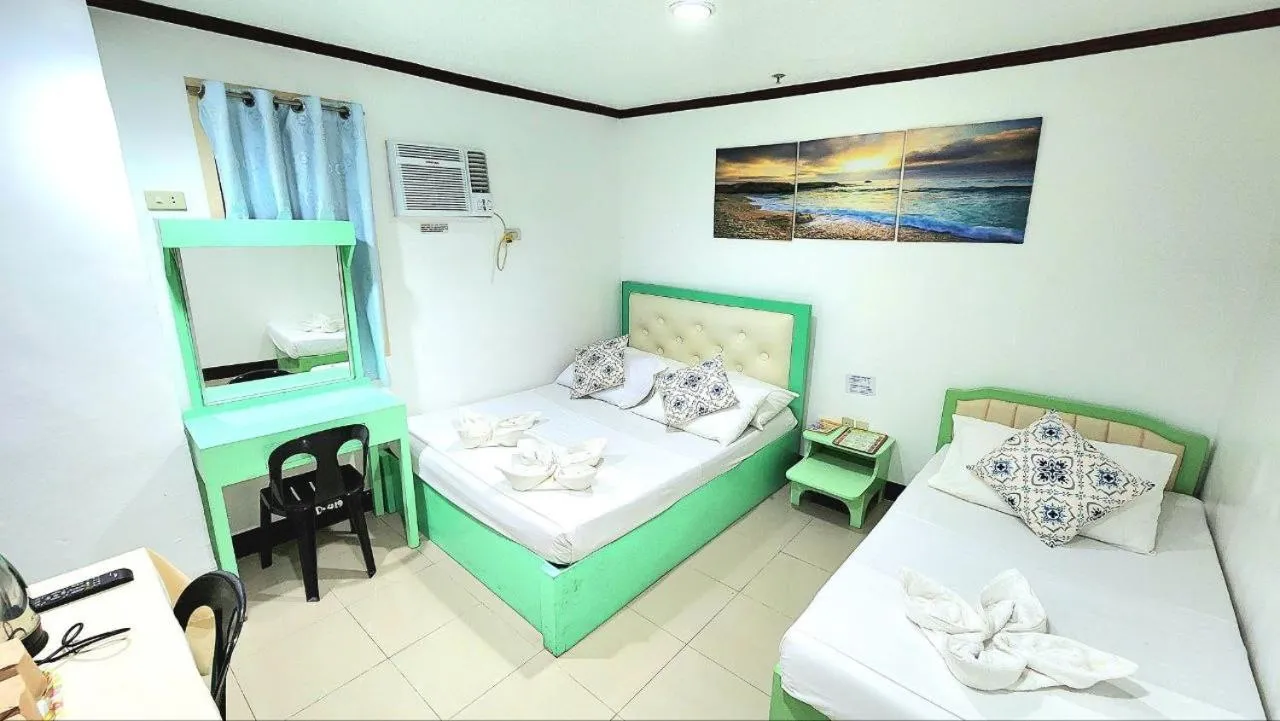 Bed in Demiren Hotel