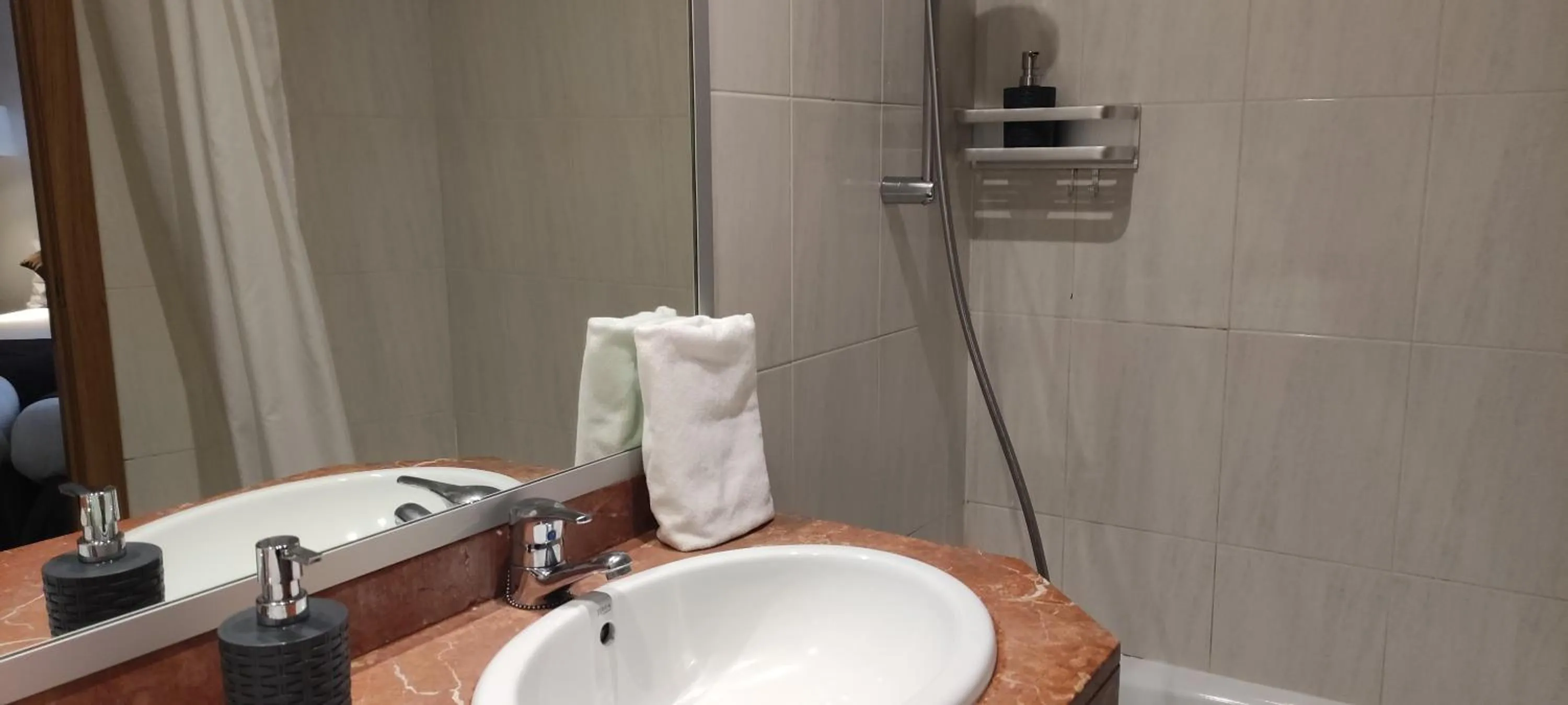 Bathroom in Hotel Travessera