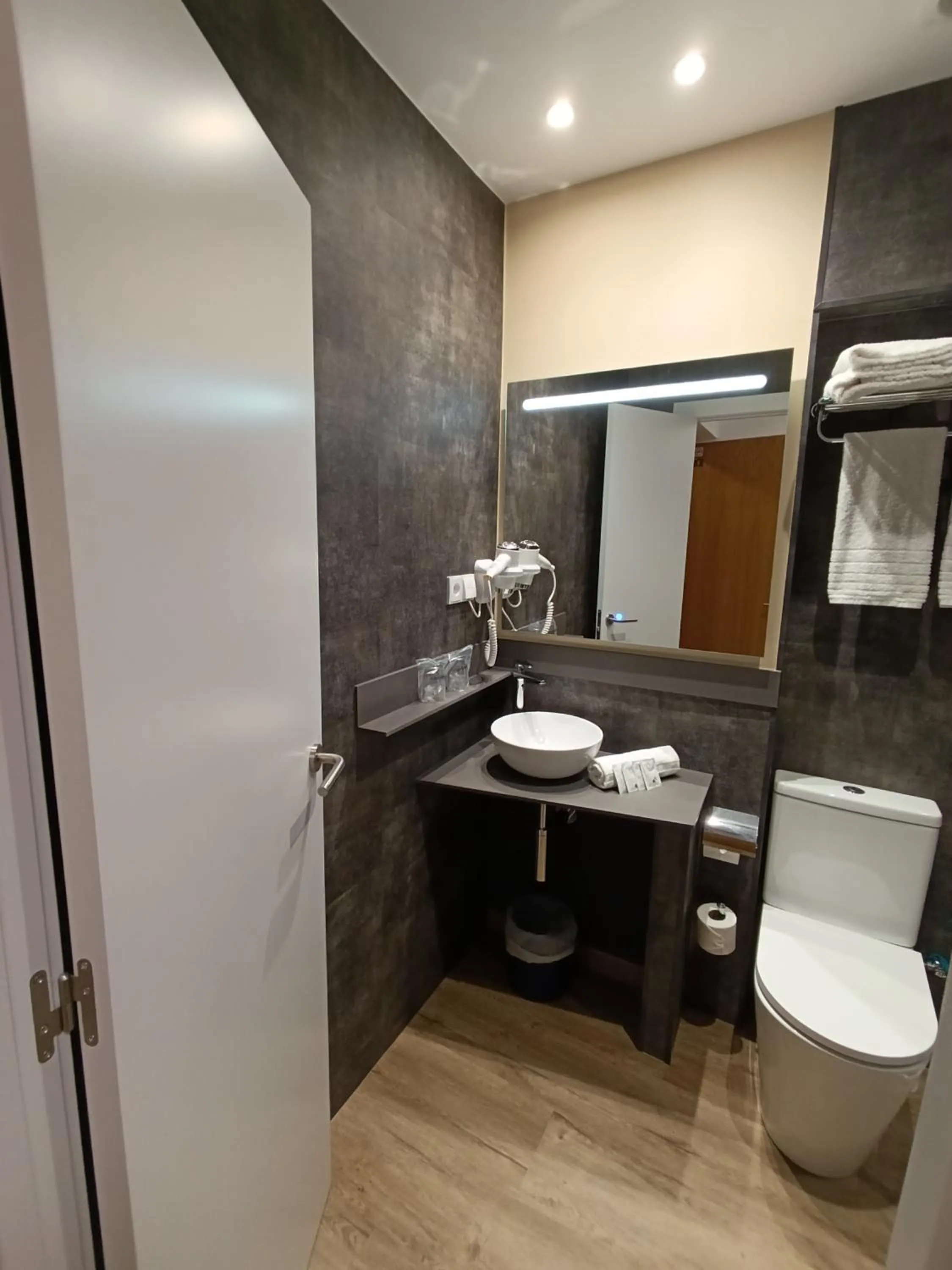 Bathroom in Hotel Travessera