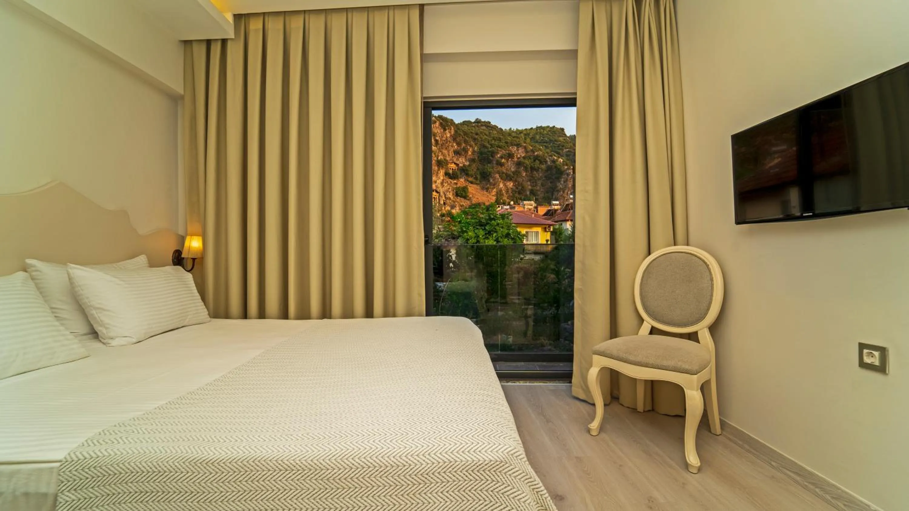 Photo of the whole room in Rooms365