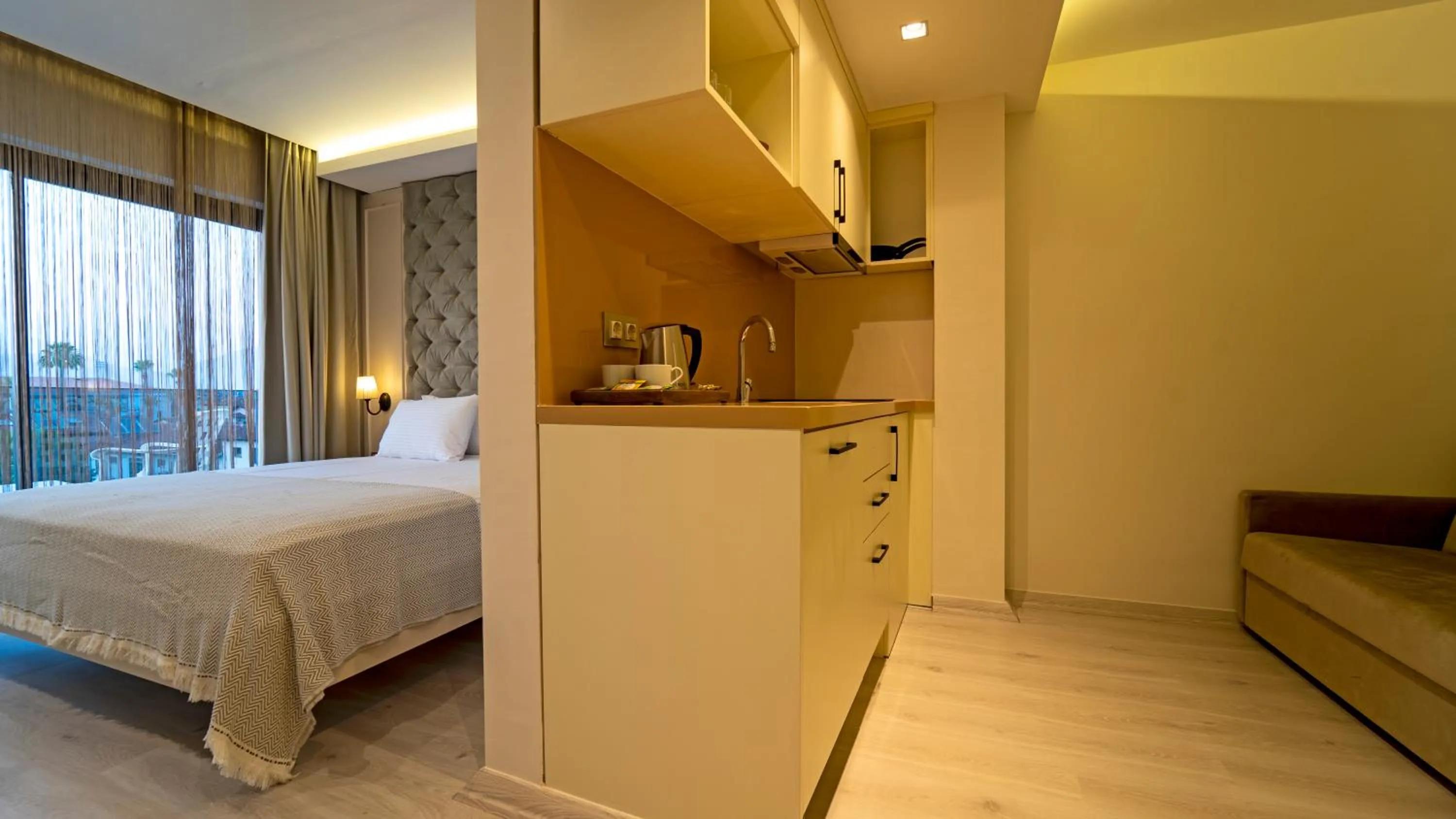 Photo of the whole room in Rooms365