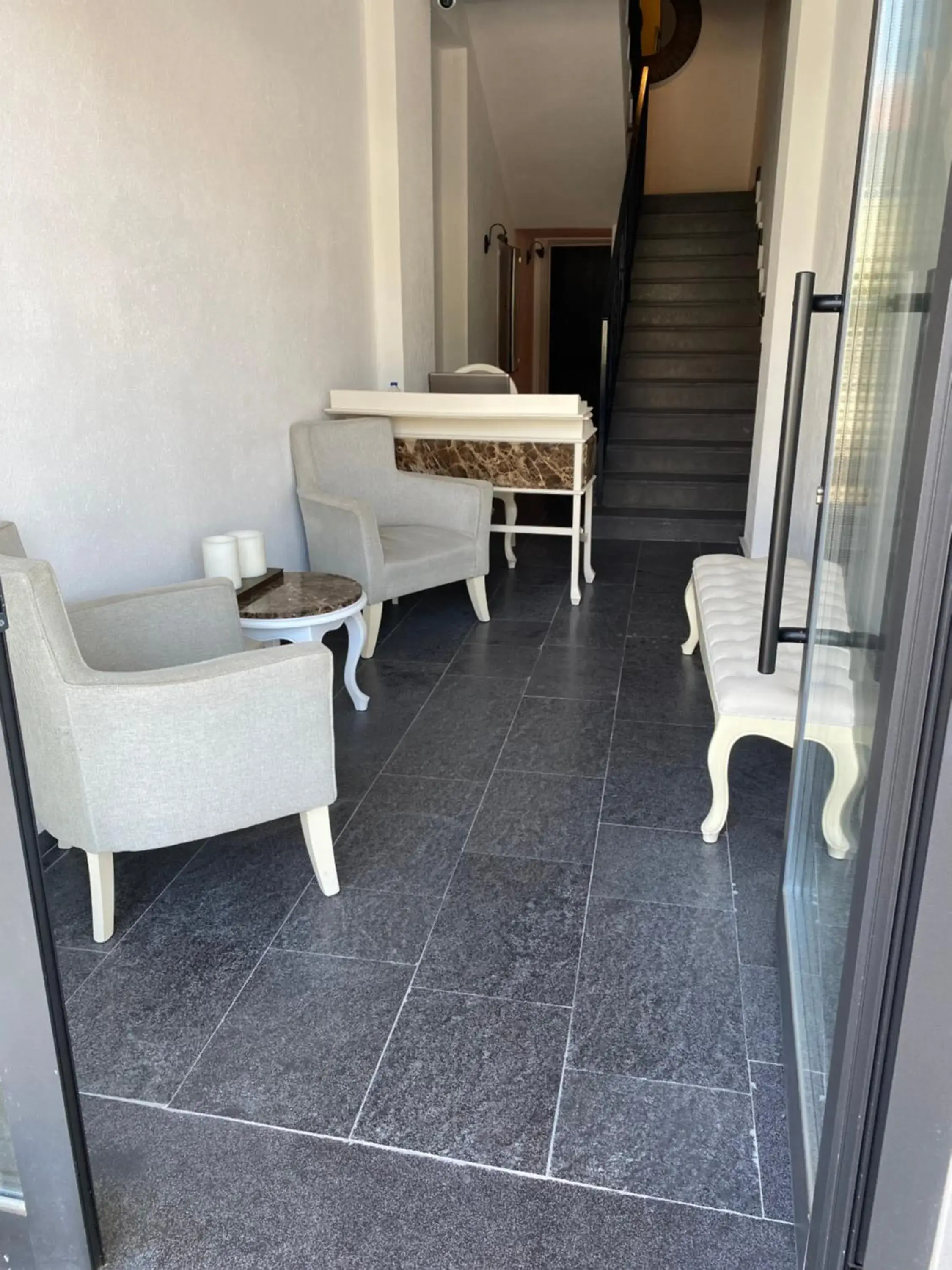 Property building in Rooms365 Property building in Rooms365