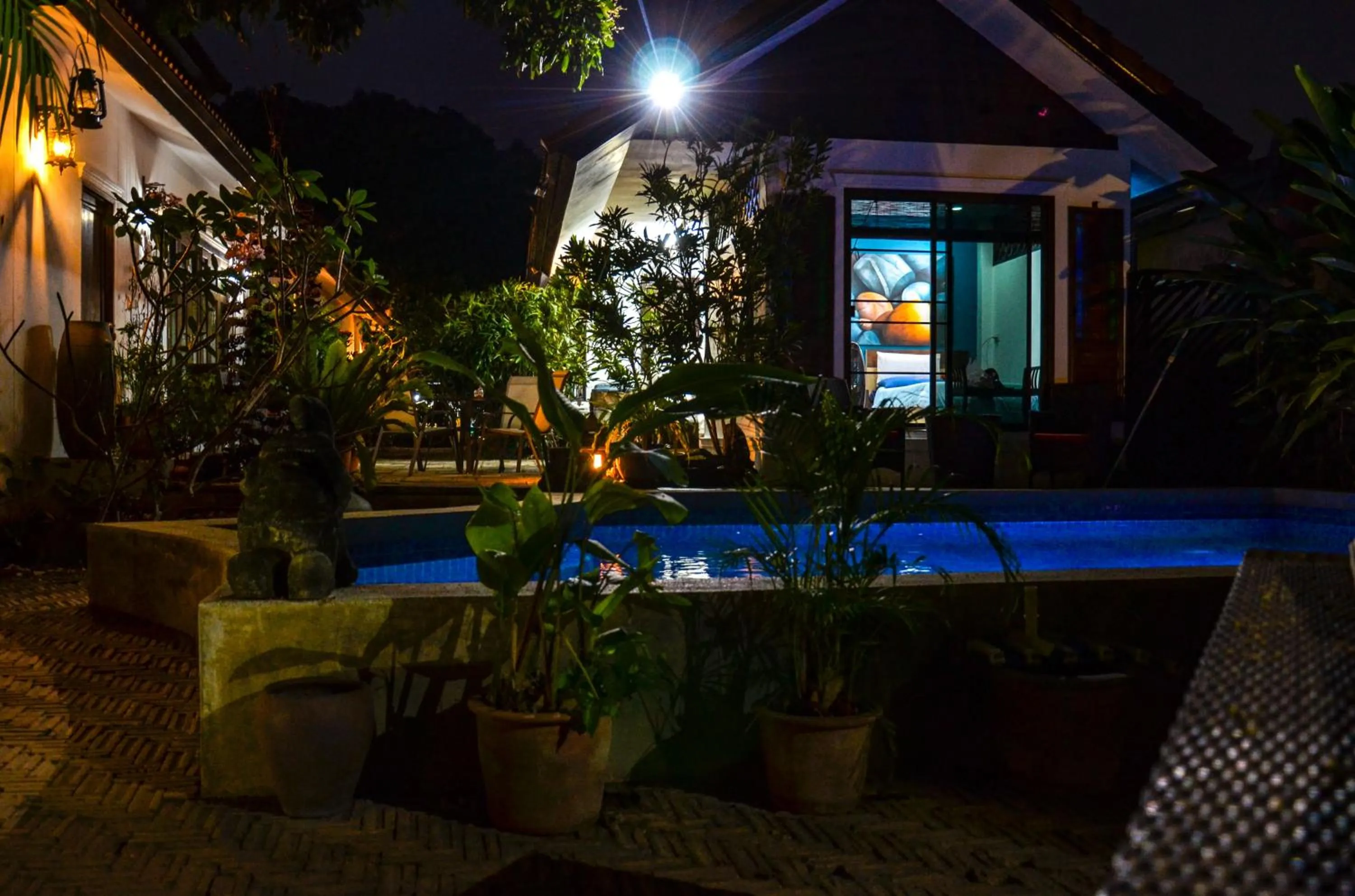 Night in Rice Barn And Rooms