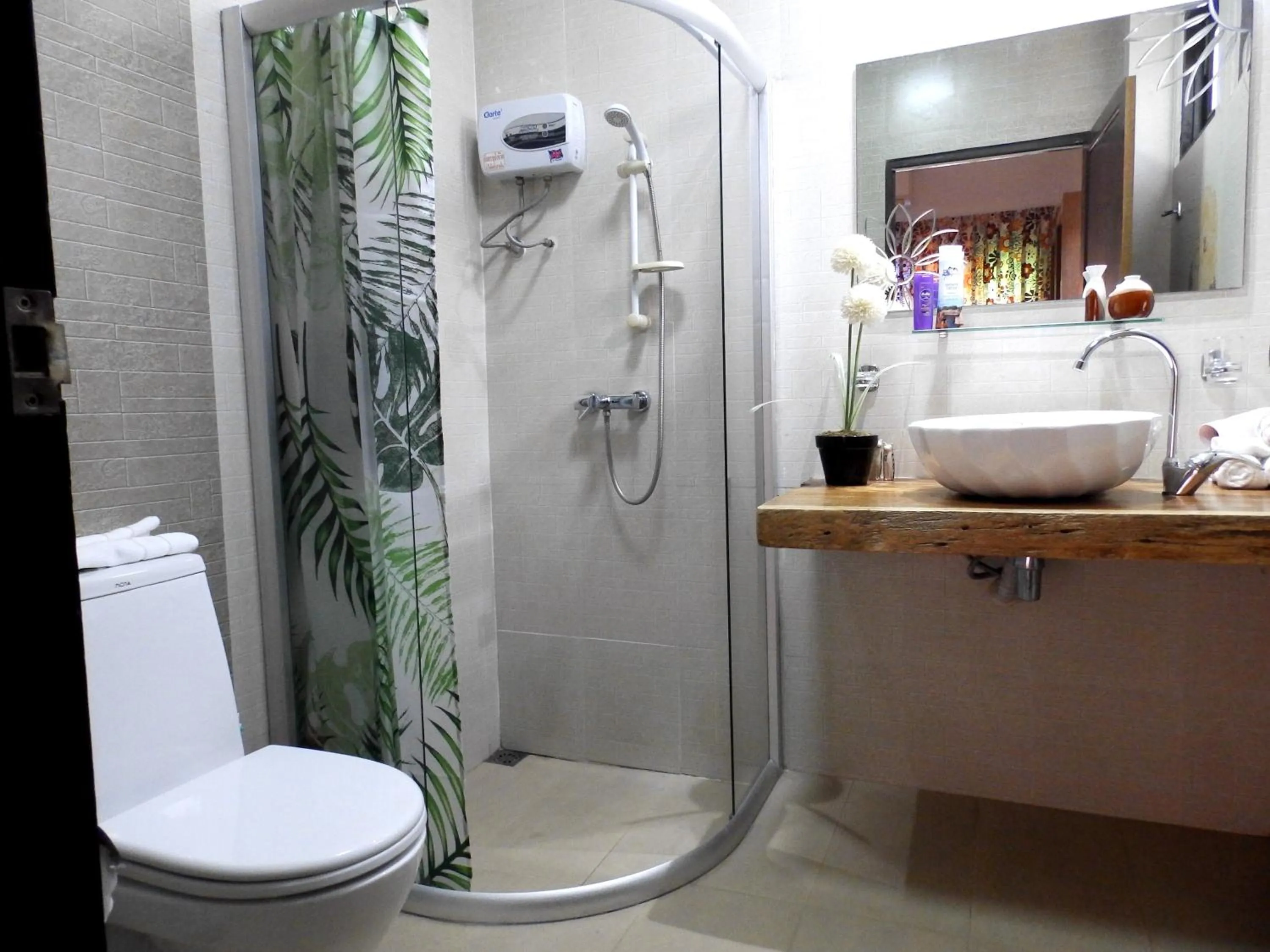 Shower in Rice Barn And Rooms