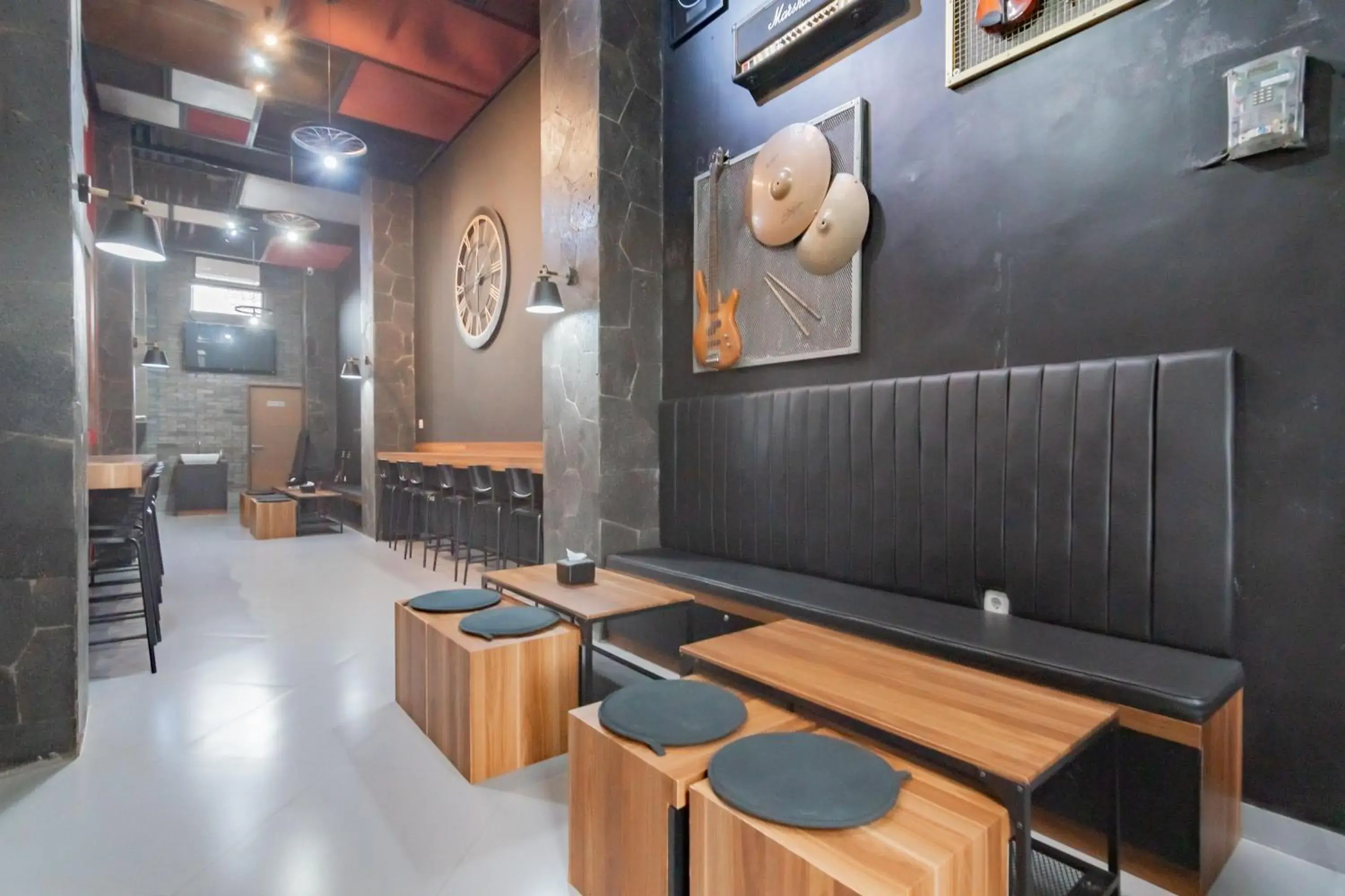 Urbanview Elephant Eleven Residence Buah Batu Bandung by RedDoorz Urbanview Elephant Eleven Residence Buah Batu Bandung by RedDoorz