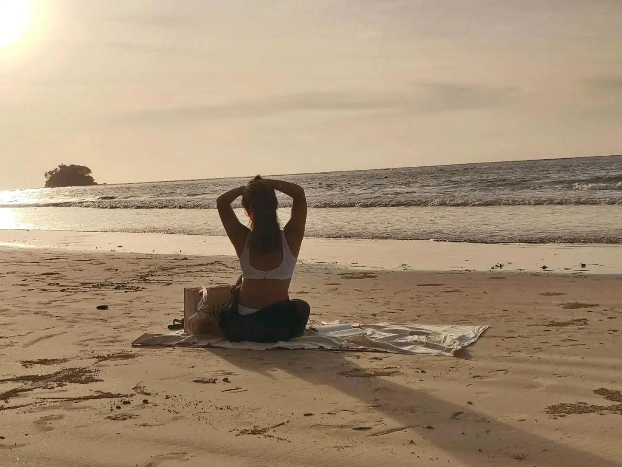 People in The Snug Airportel - Phuket Airport