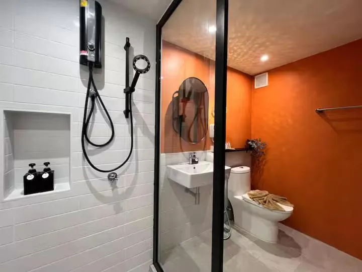 The Snug Airportel - Phuket Airport