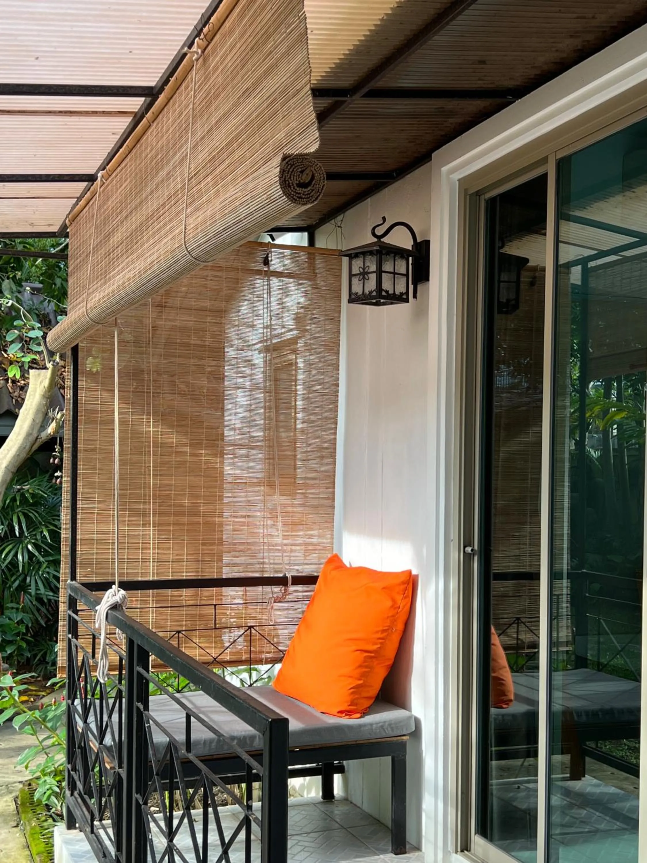 Patio in The Snug Airportel - Phuket Airport