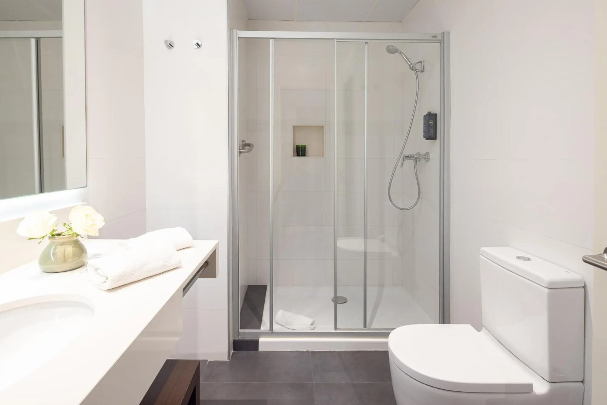 Bathroom in Arc La Rambla