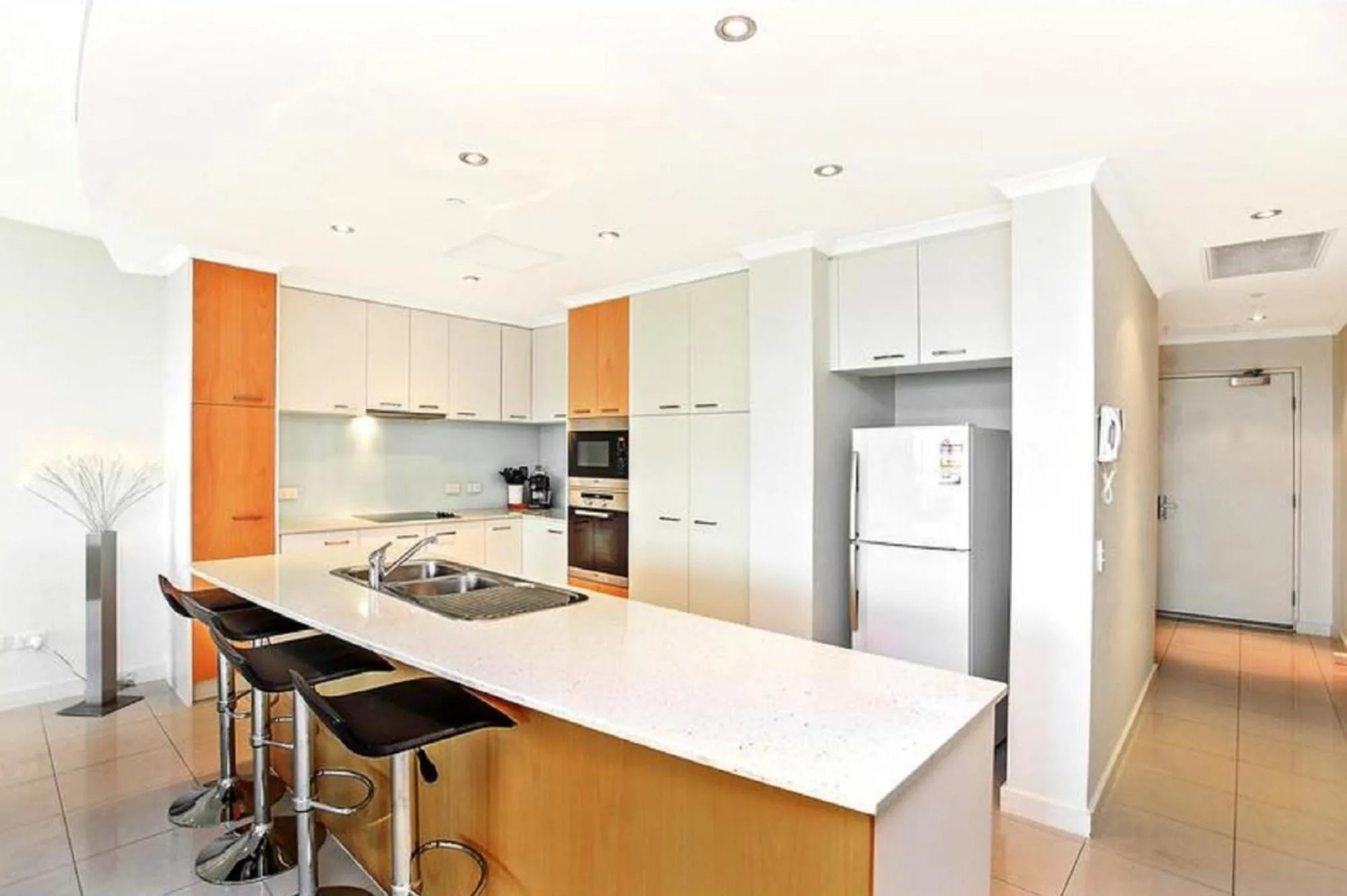 Kitchen or kitchenette in Gallery Resort Style Penthouse No 13
