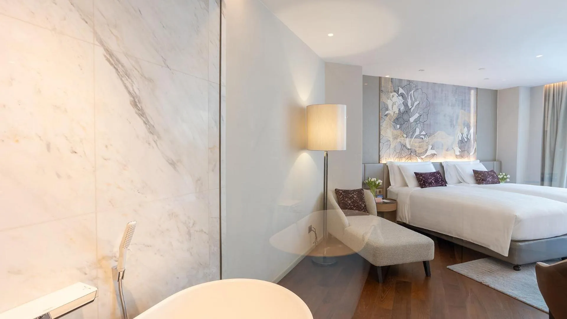 Bed in Chatrium Grand Bangkok