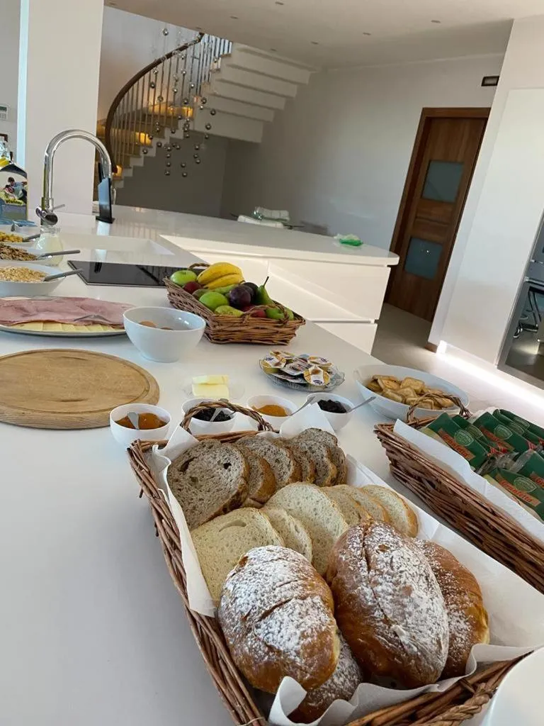 Breakfast in Villa Panorama