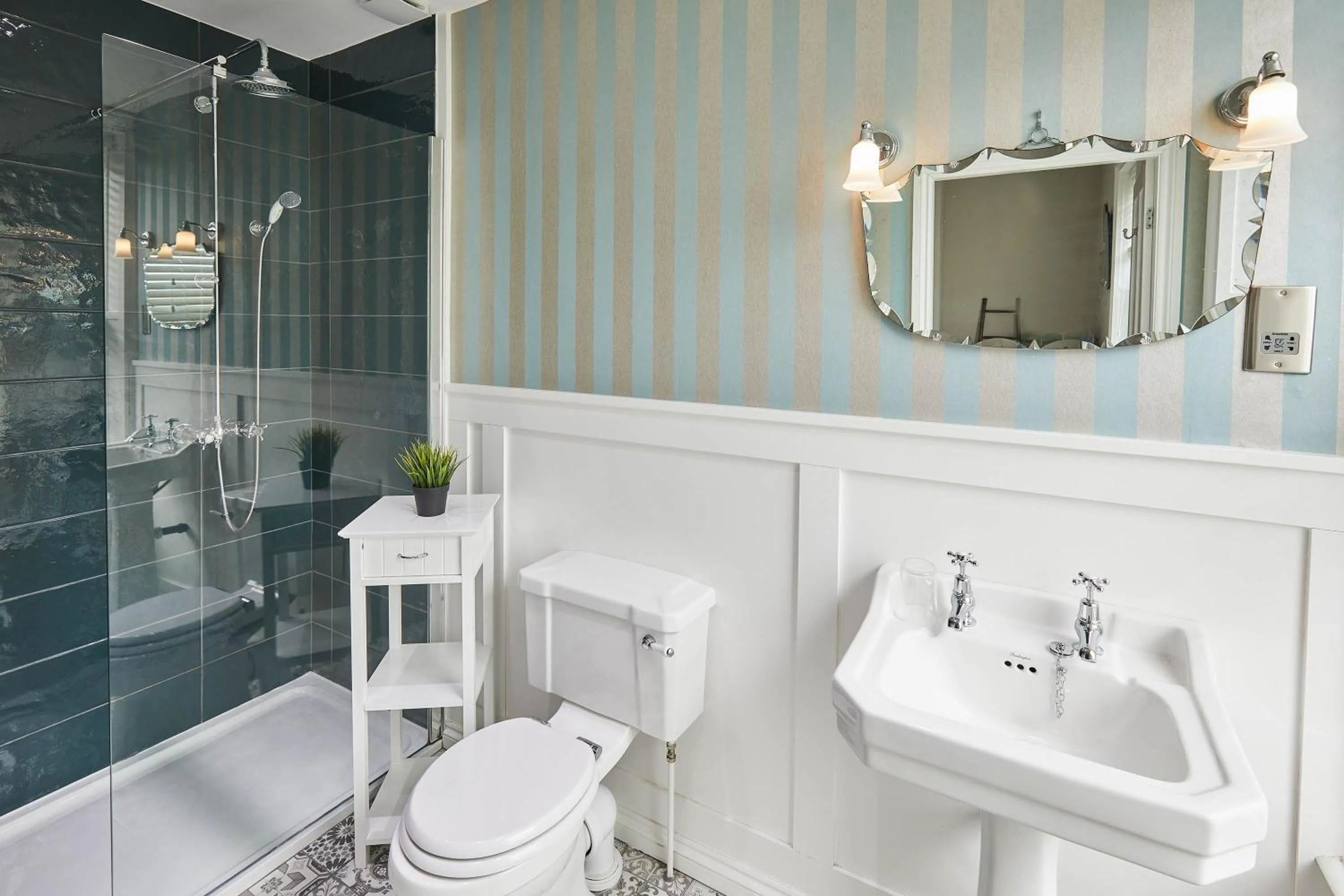 Shower in Host & Stay - One Mulgrave Place