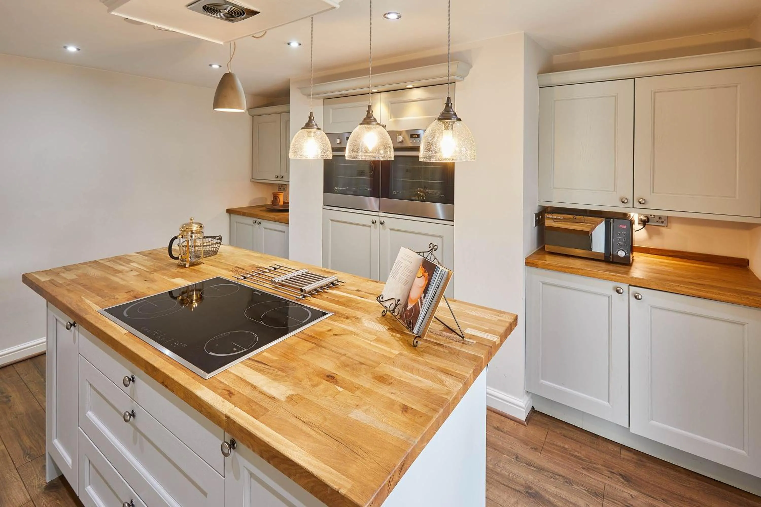 Kitchen or kitchenette in Host & Stay - One Mulgrave Place