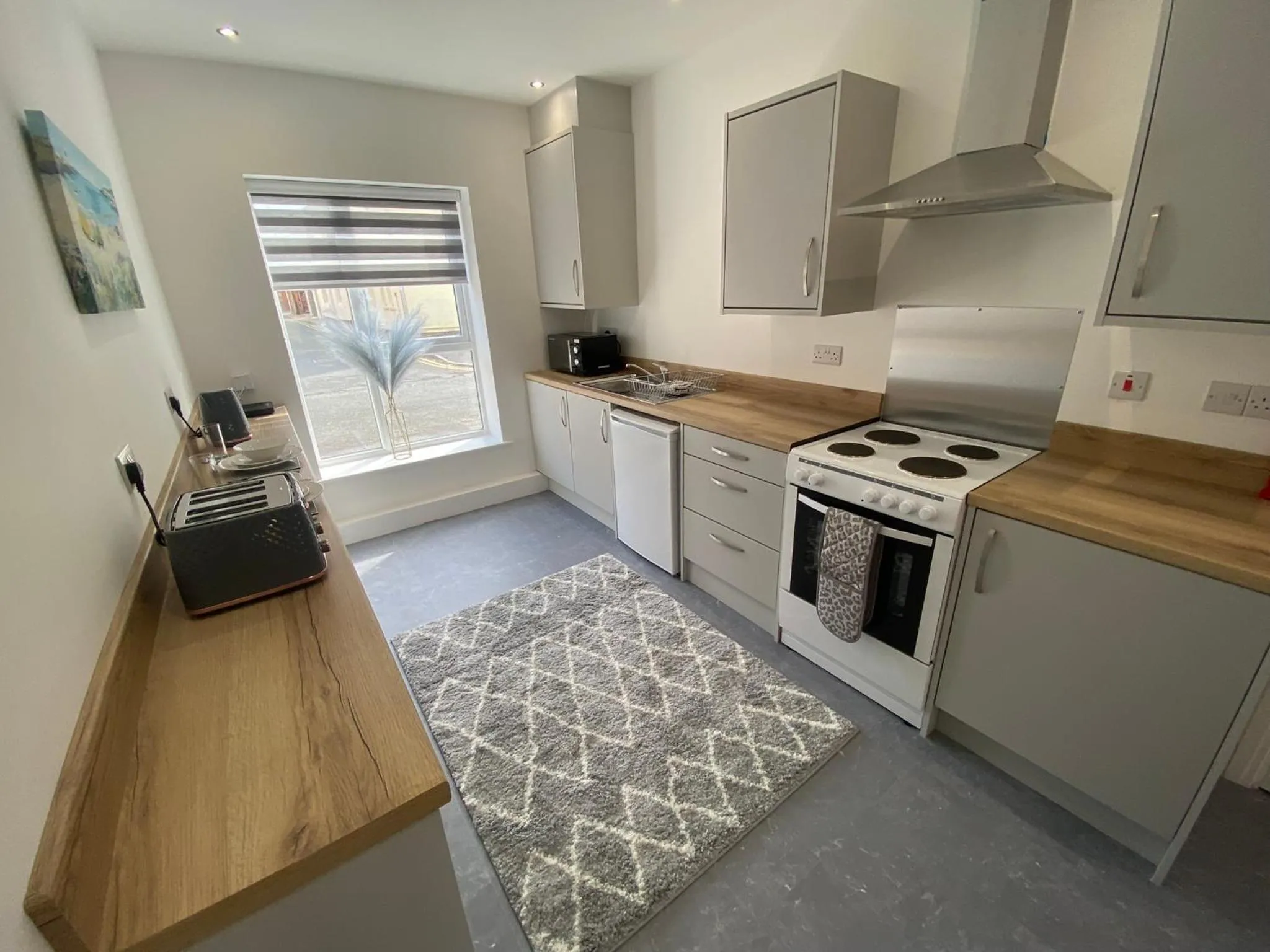 Kitchen or kitchenette in Blackpool Abode - Silver Sands