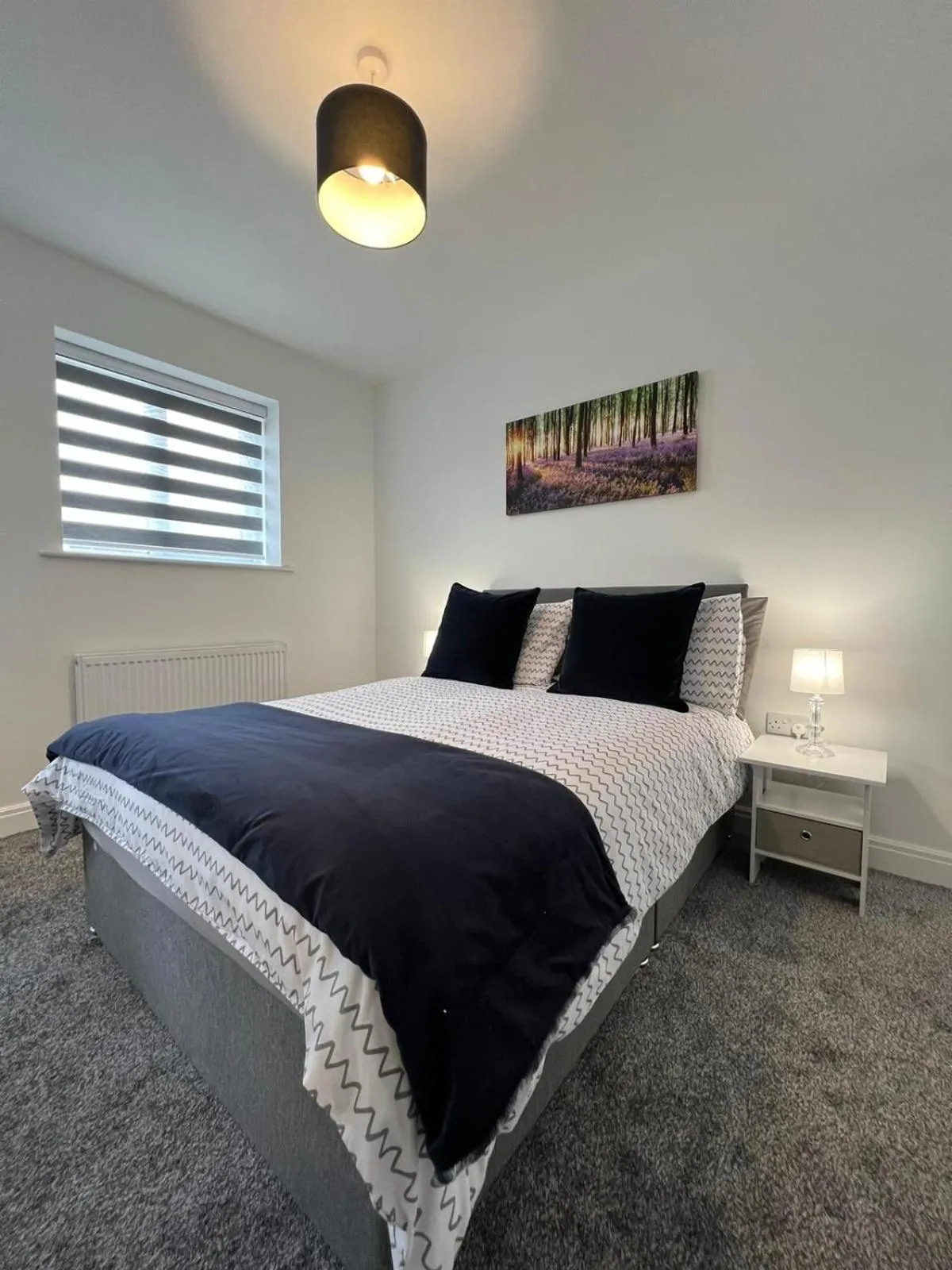 Bedroom, Bed in Blackpool Abode - Silver Sands