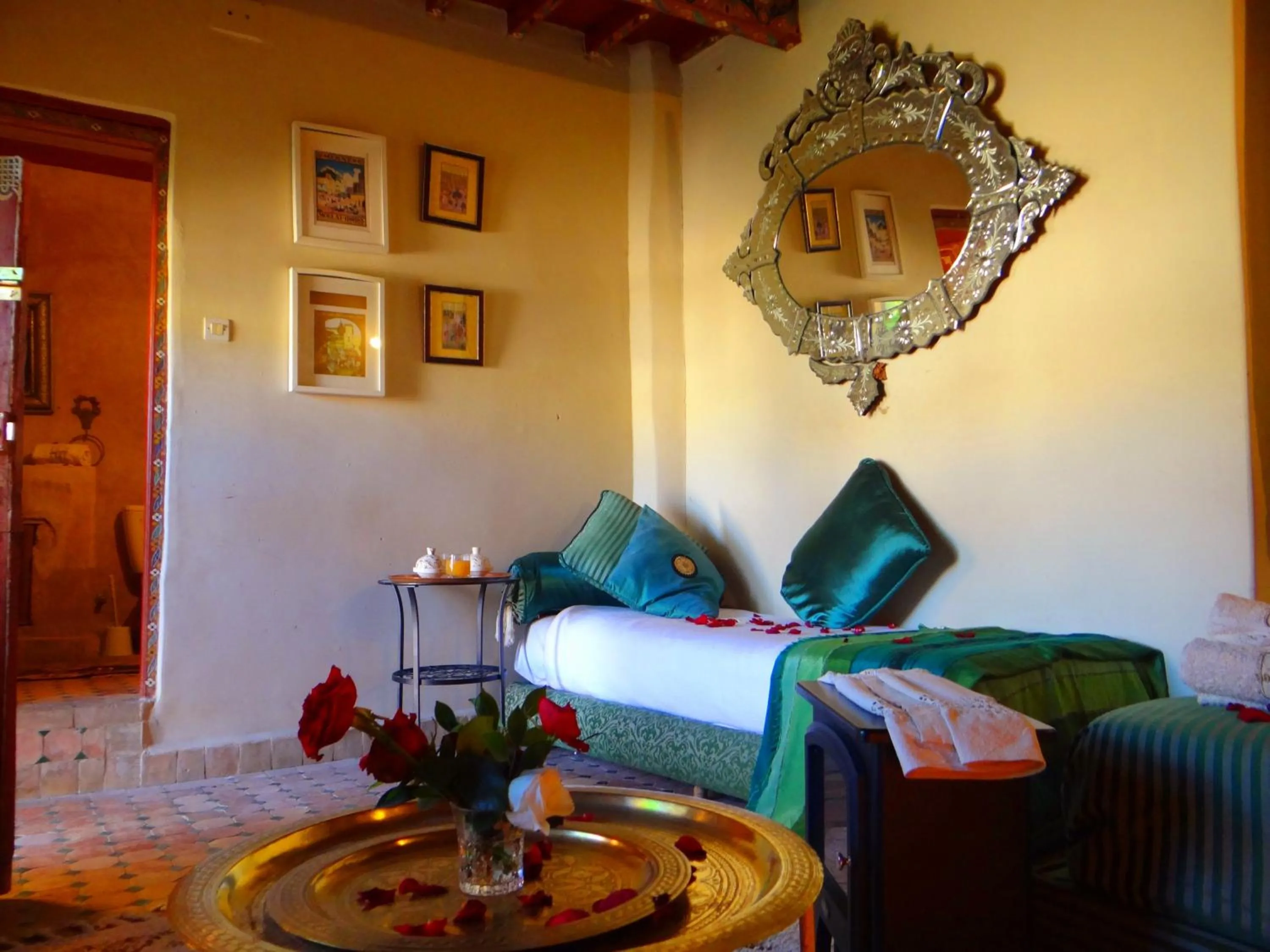 Dining area in Riad Rchacha