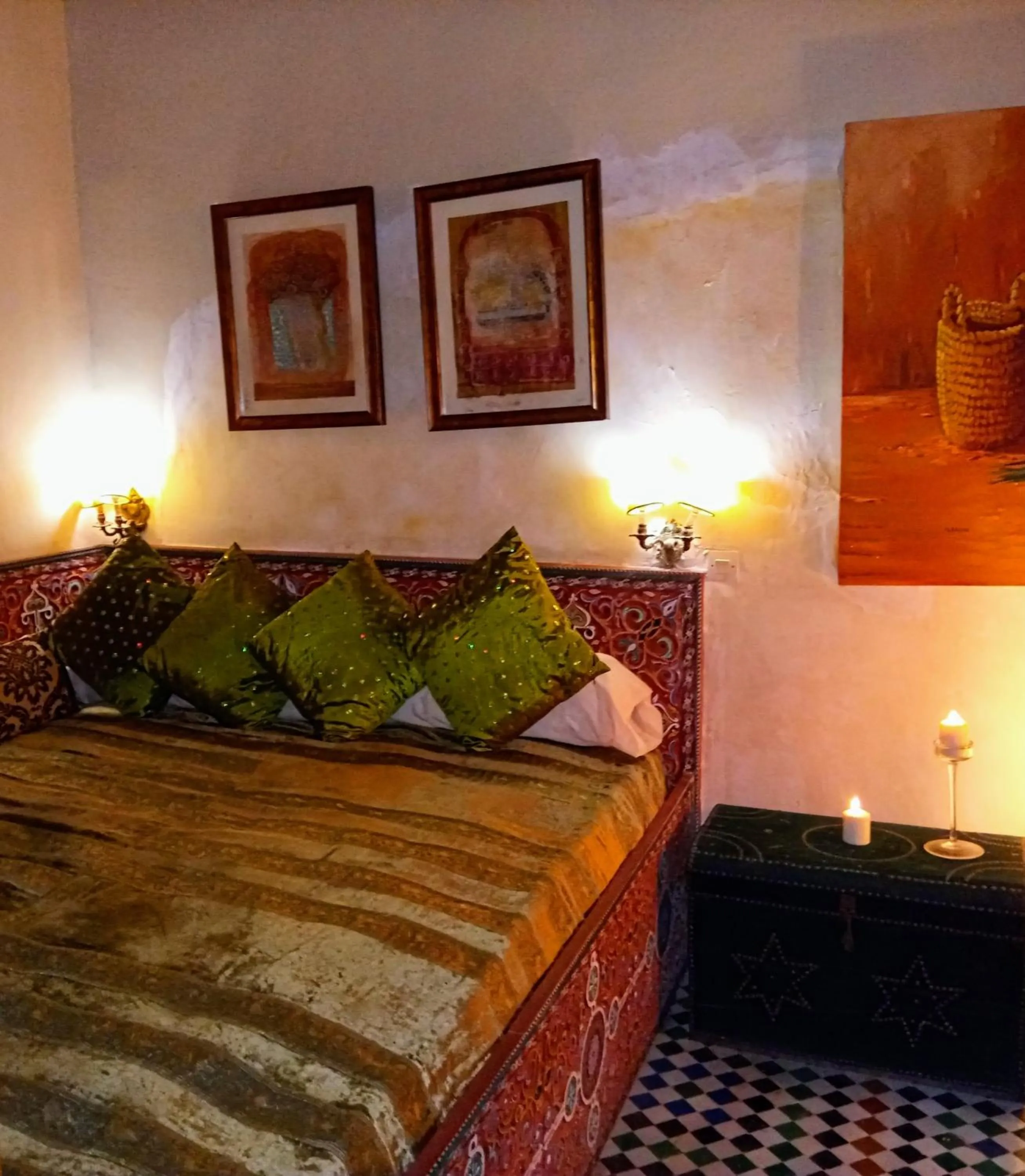 Bed in Riad Rchacha
