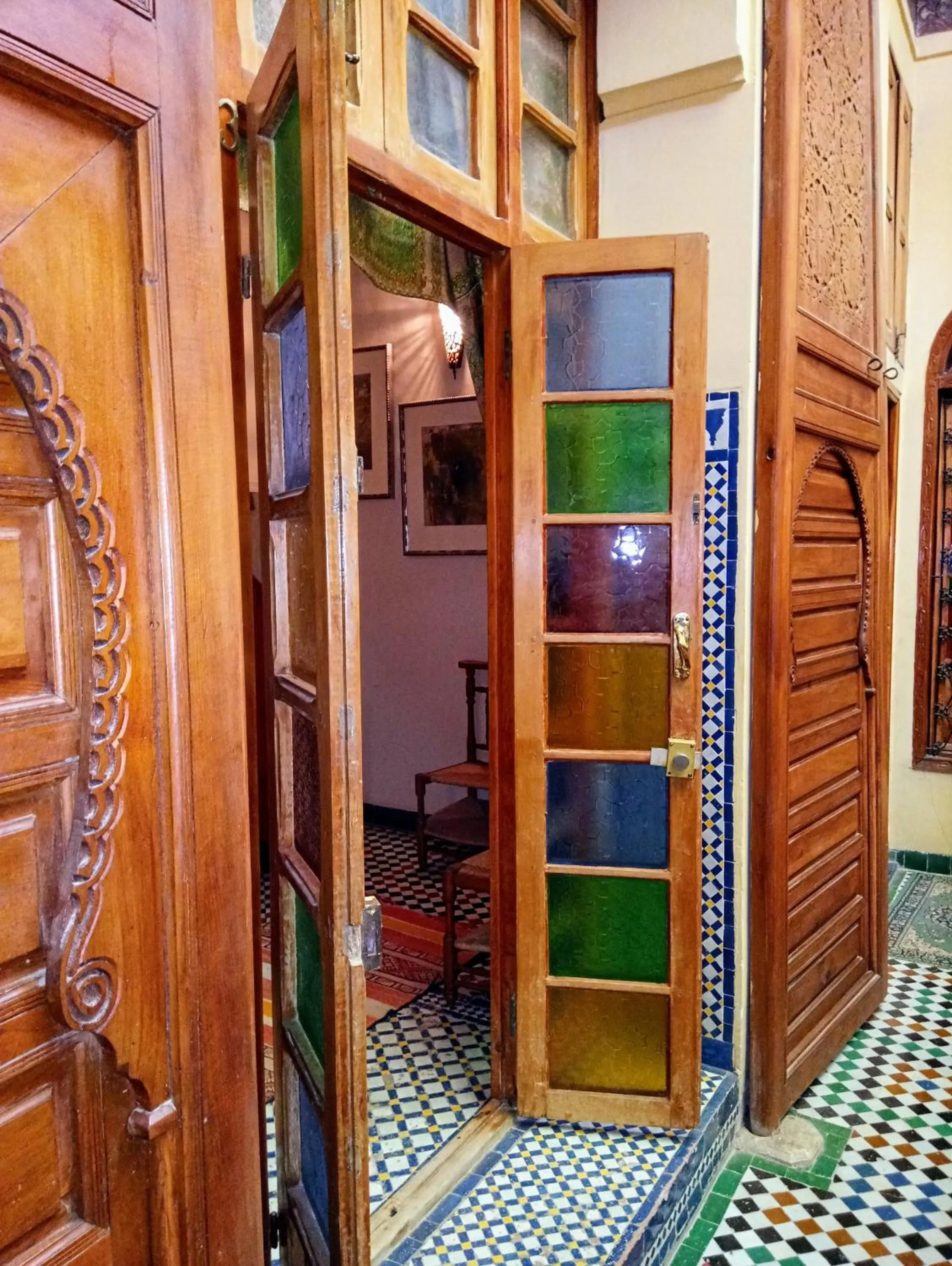 Facade/entrance in Riad Rchacha