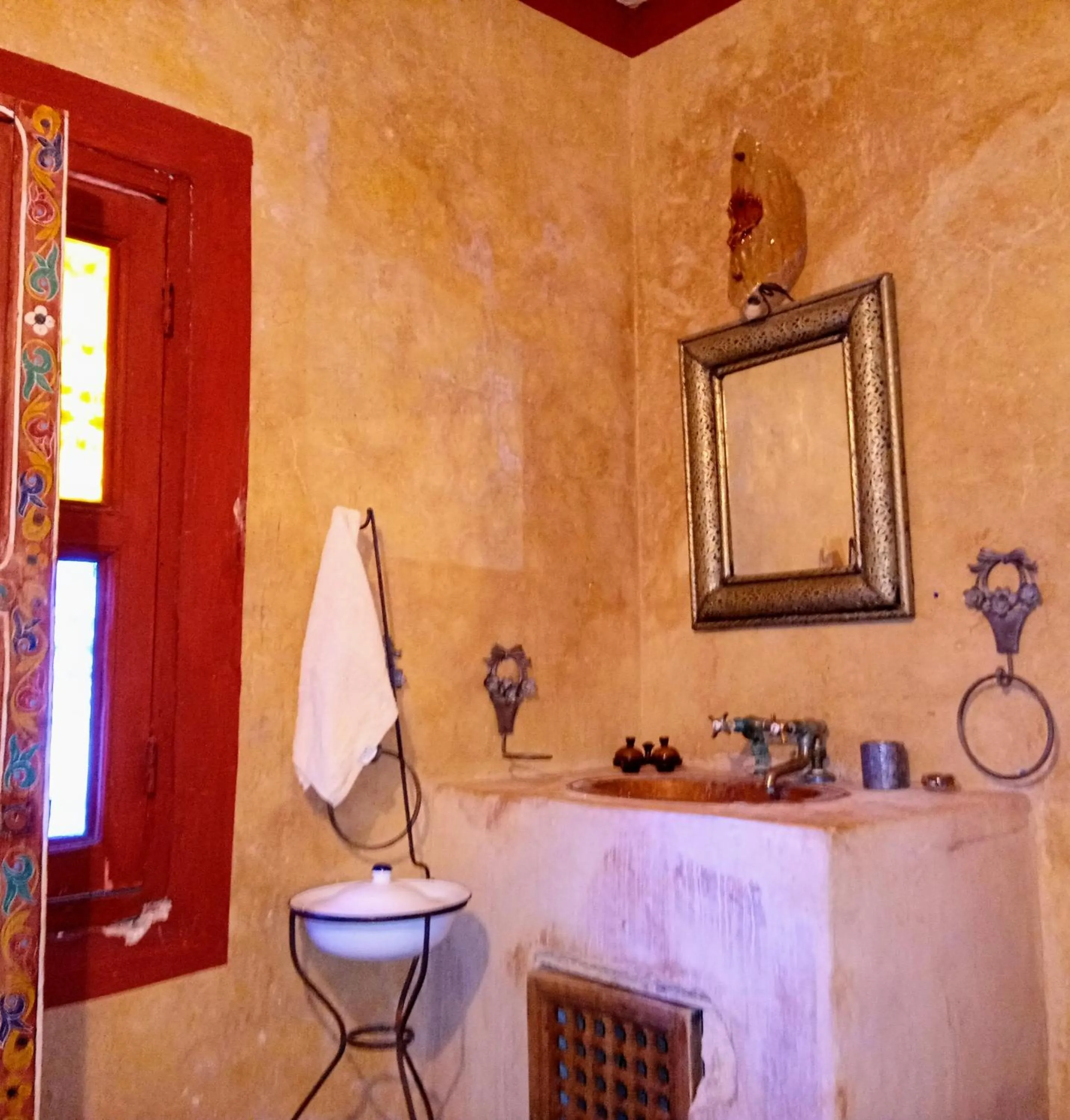 Bathroom in Riad Rchacha