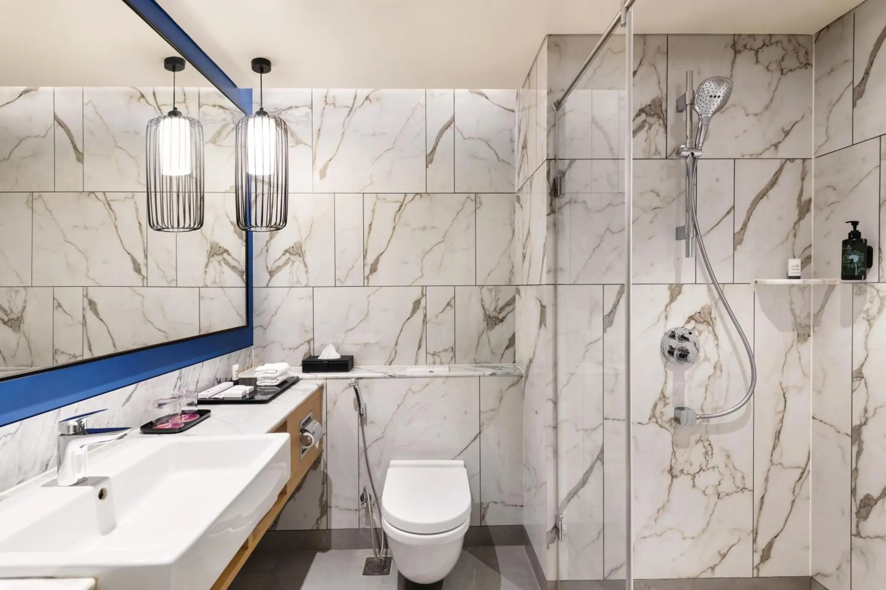 Deluxe Queen Room - single occupancy - Non-Smoking in Ramada Encore by Wyndham Siliguri Sevoke Road Deluxe Queen Room - single occupancy - Non-Smoking in Ramada Encore by Wyndham Siliguri Sevoke Road