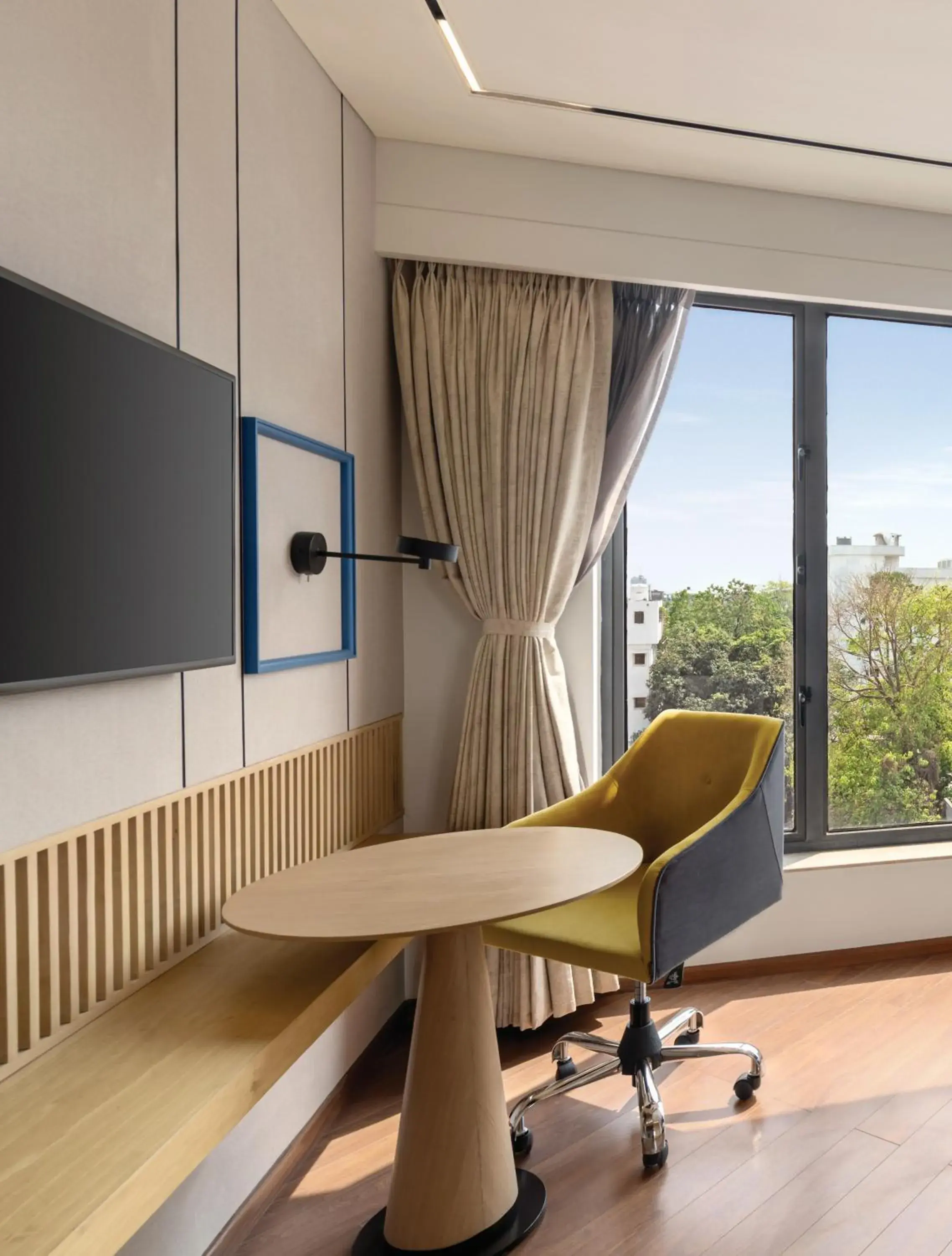 King Room - single occupancy - Mobility Access/Non-Smoking in Ramada Encore by Wyndham Siliguri Sevoke Road King Room - single occupancy - Mobility Access/Non-Smoking in Ramada Encore by Wyndham Siliguri Sevoke Road