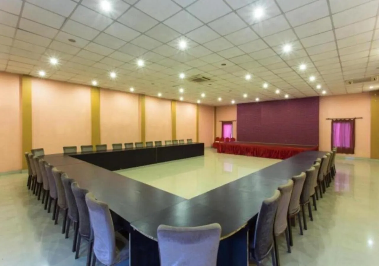 Meeting/conference room in Hotel Seven Limited