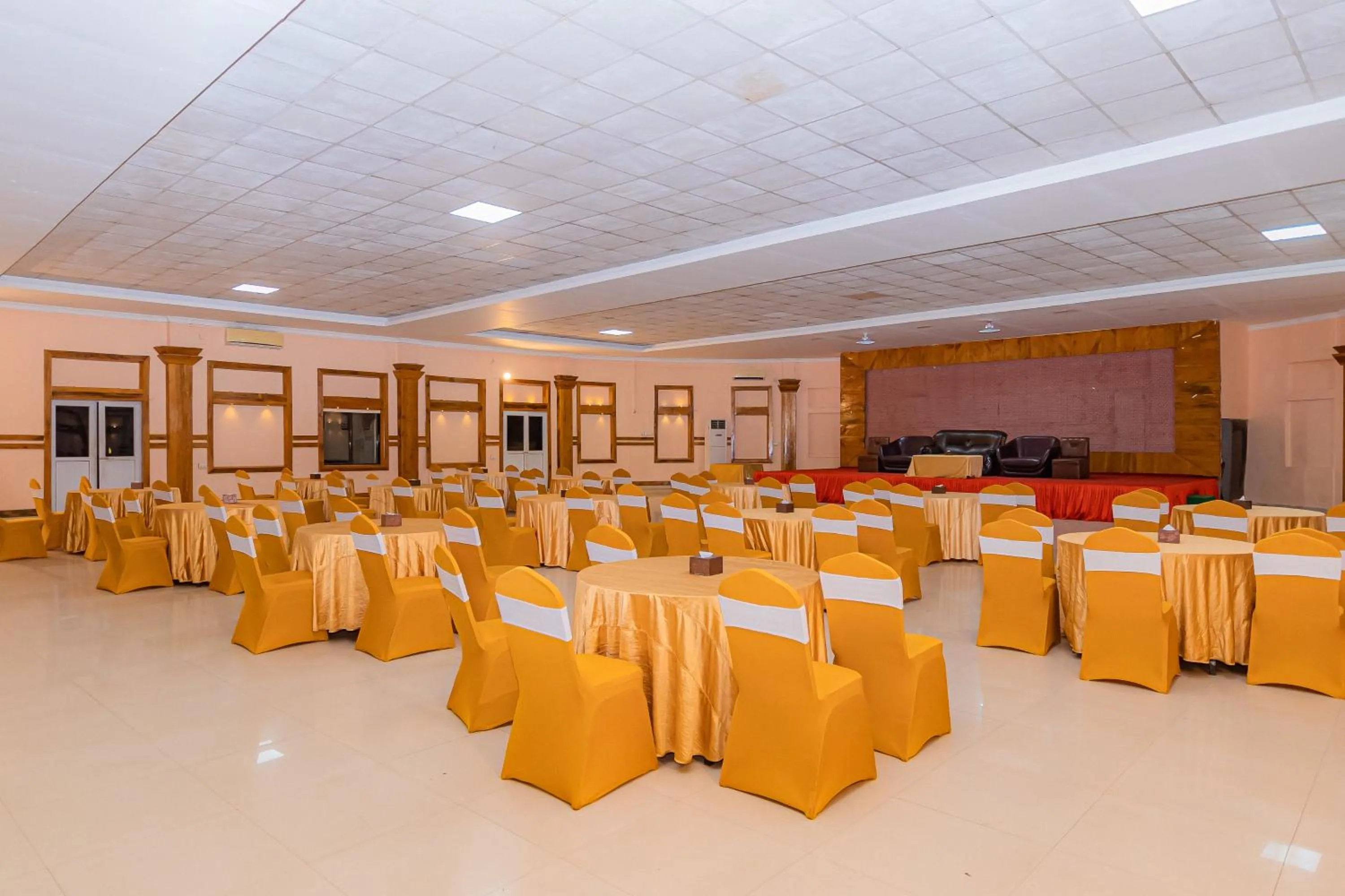 Banquet/Function facilities in Hotel Seven Limited