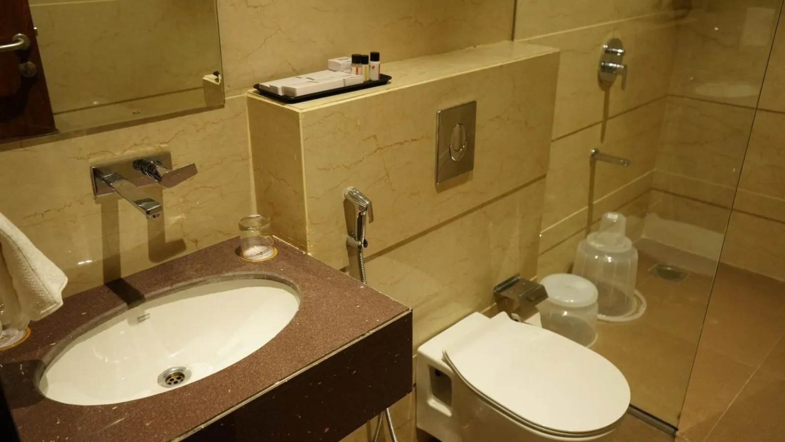 Bathroom in Alaukik Hotel