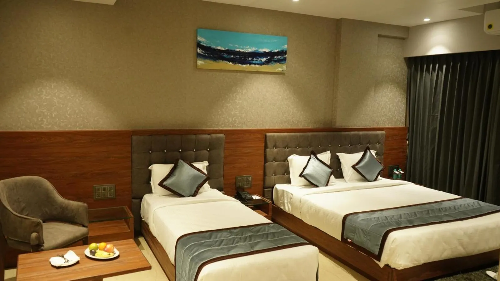 Bed in Alaukik Hotel