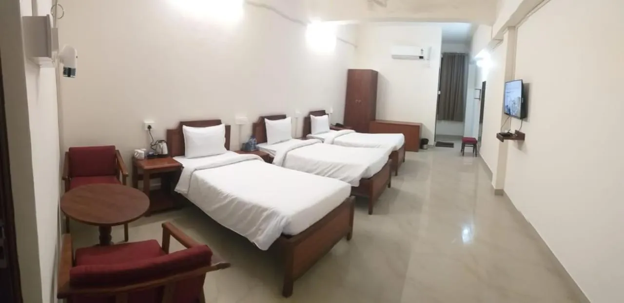 Bed in DWARKA KUNJ