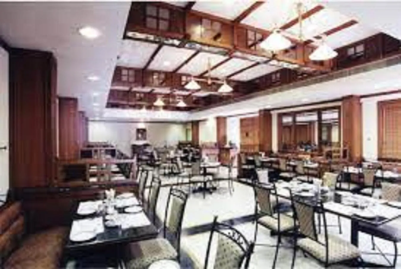 Restaurant/places to eat in Hotel Kalyan Residency