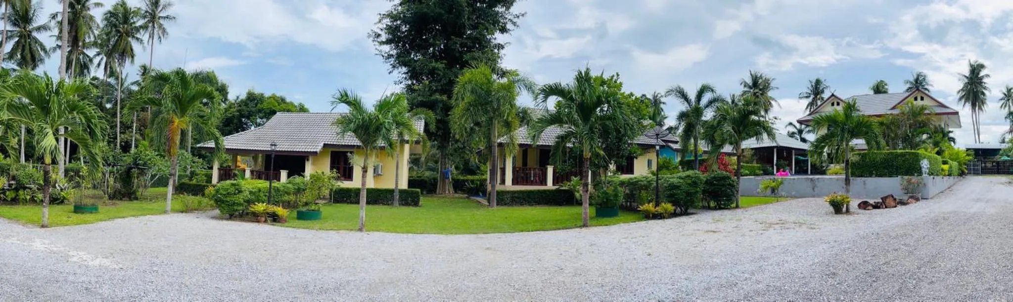 Apple Bungalows