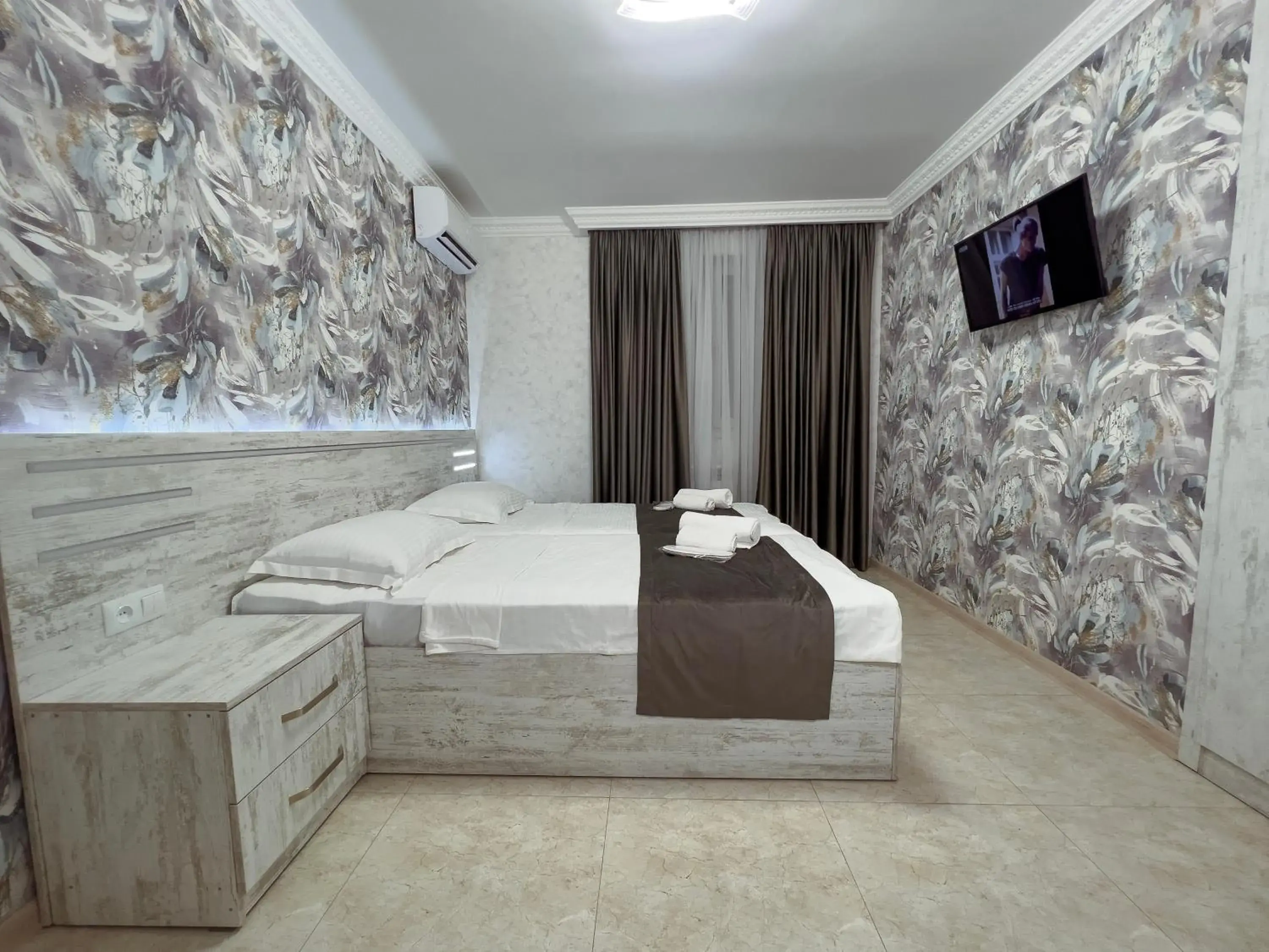 Bed in Opera Avenue Hotel Bed in Opera Avenue Hotel
